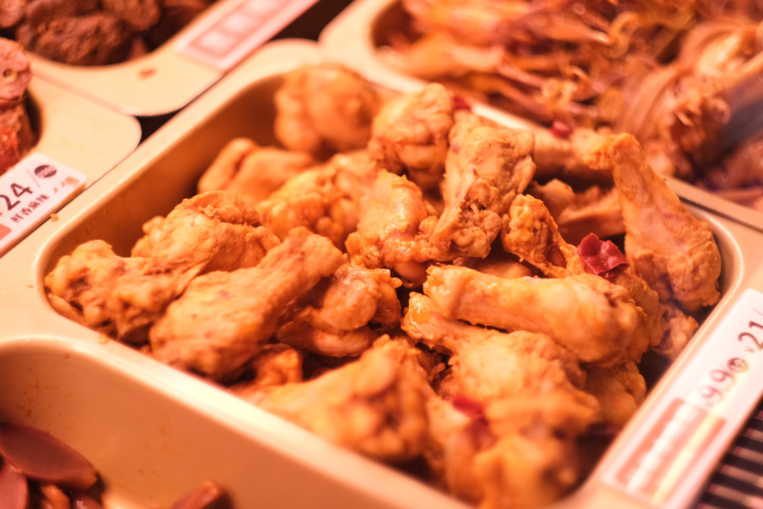 Exploring the Culinary Wonderland of Market Street in Guangzhou | Chinese food on market street |