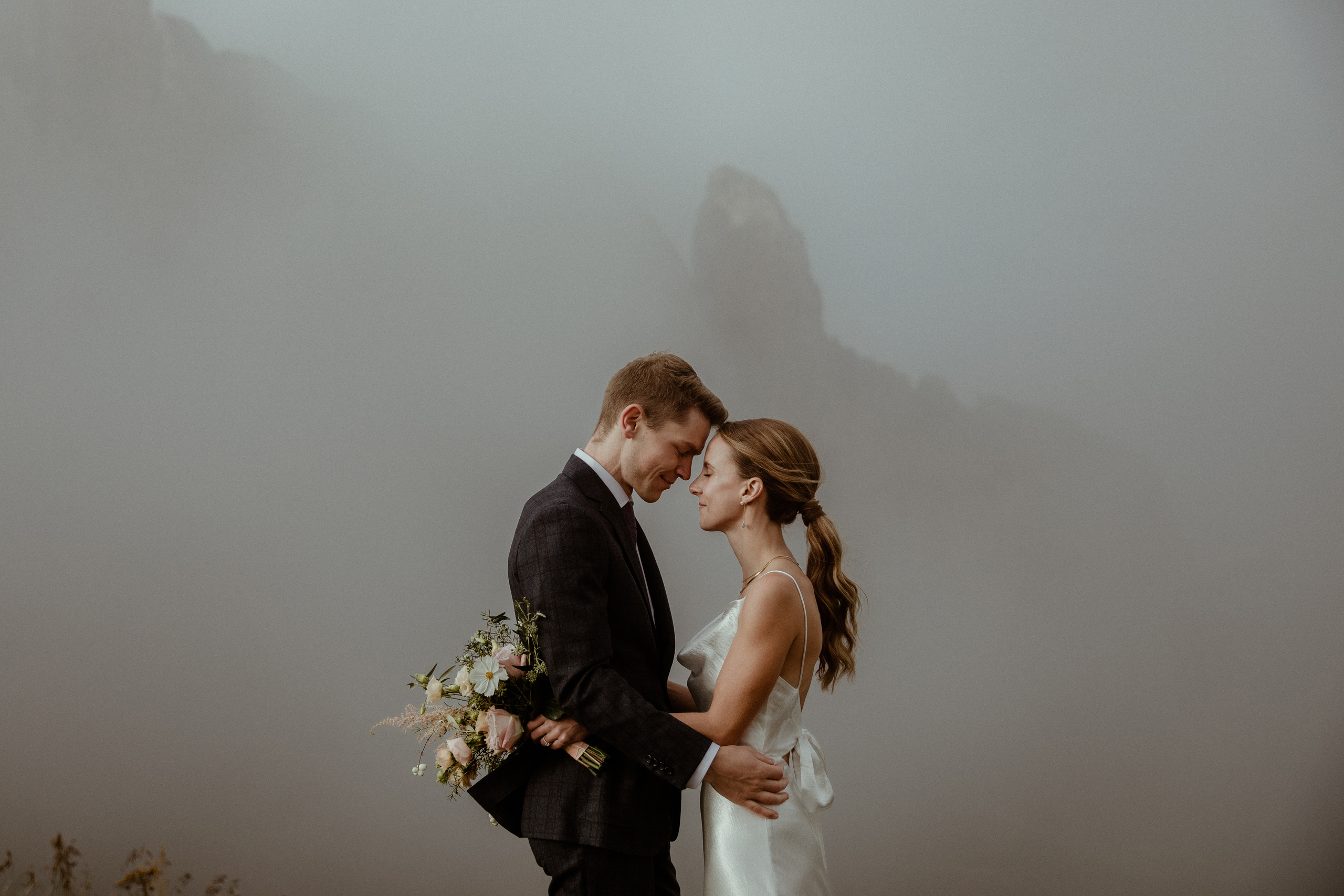 Where to elope in Italy. Iceland elopement photo and video | Nikolaichik Photo