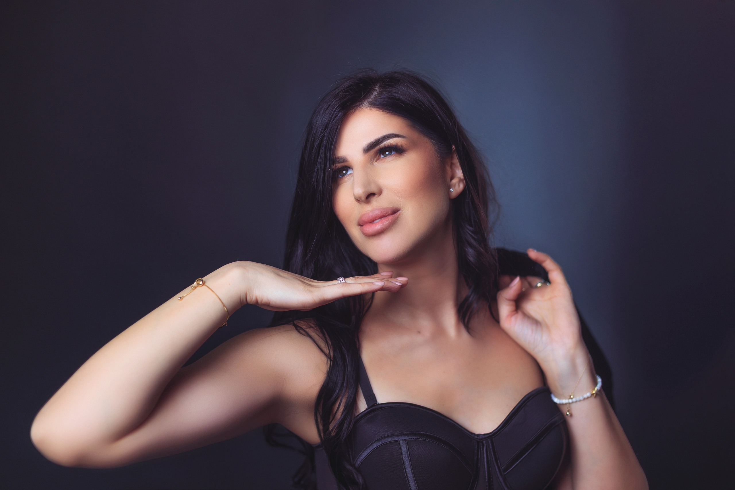 Elena Mascan – Fotograf newborn, maternitate, portret, smash the cake & branding personal | La Femme Studio Photograpy|Constanţa