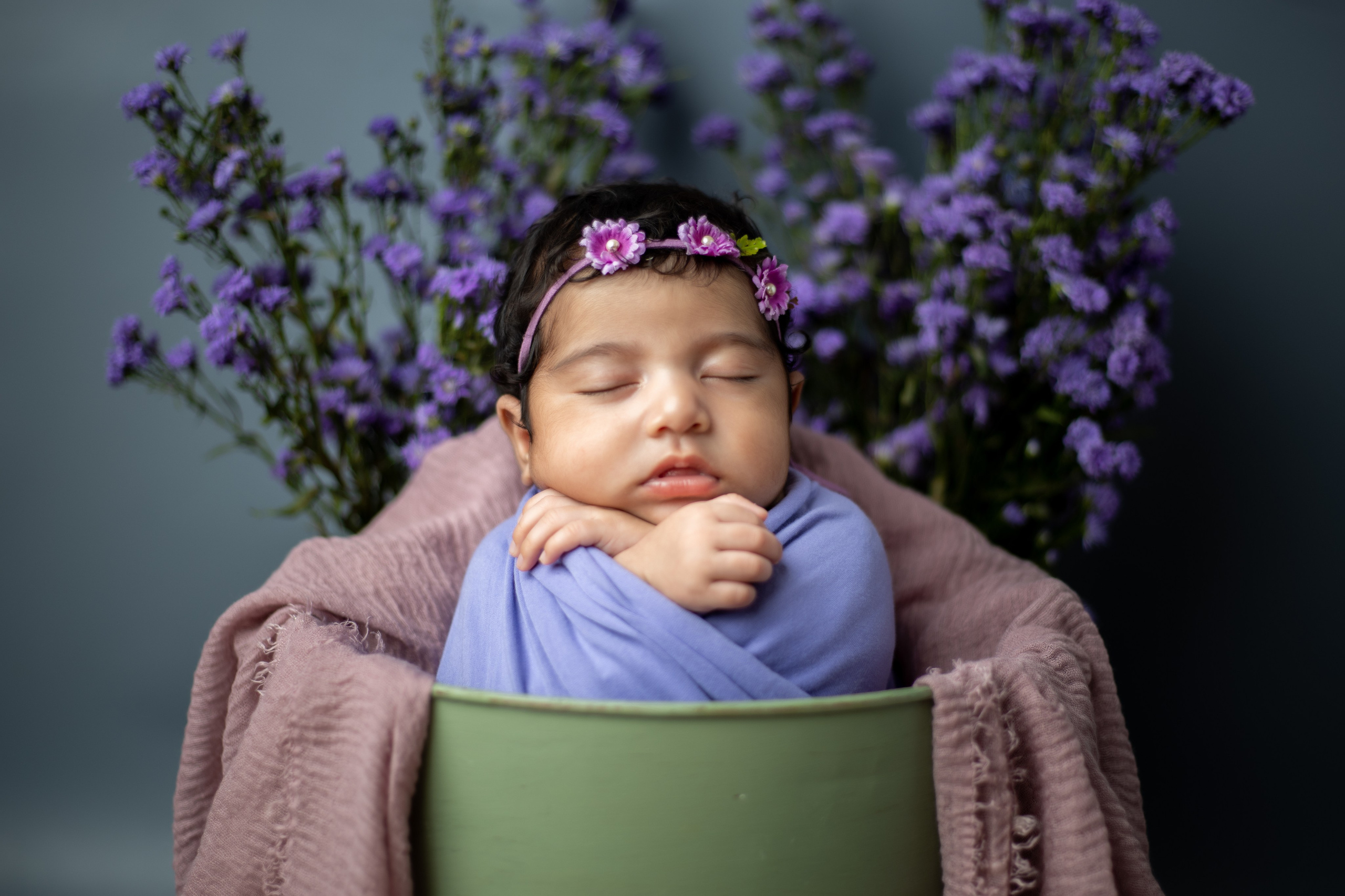 New Born. BABY & FAMILY - MATERNITY - WEDDINGS & EVENTS - COMMERCIALS & CORPORATE | GOWTHAMAN SIVARAJ