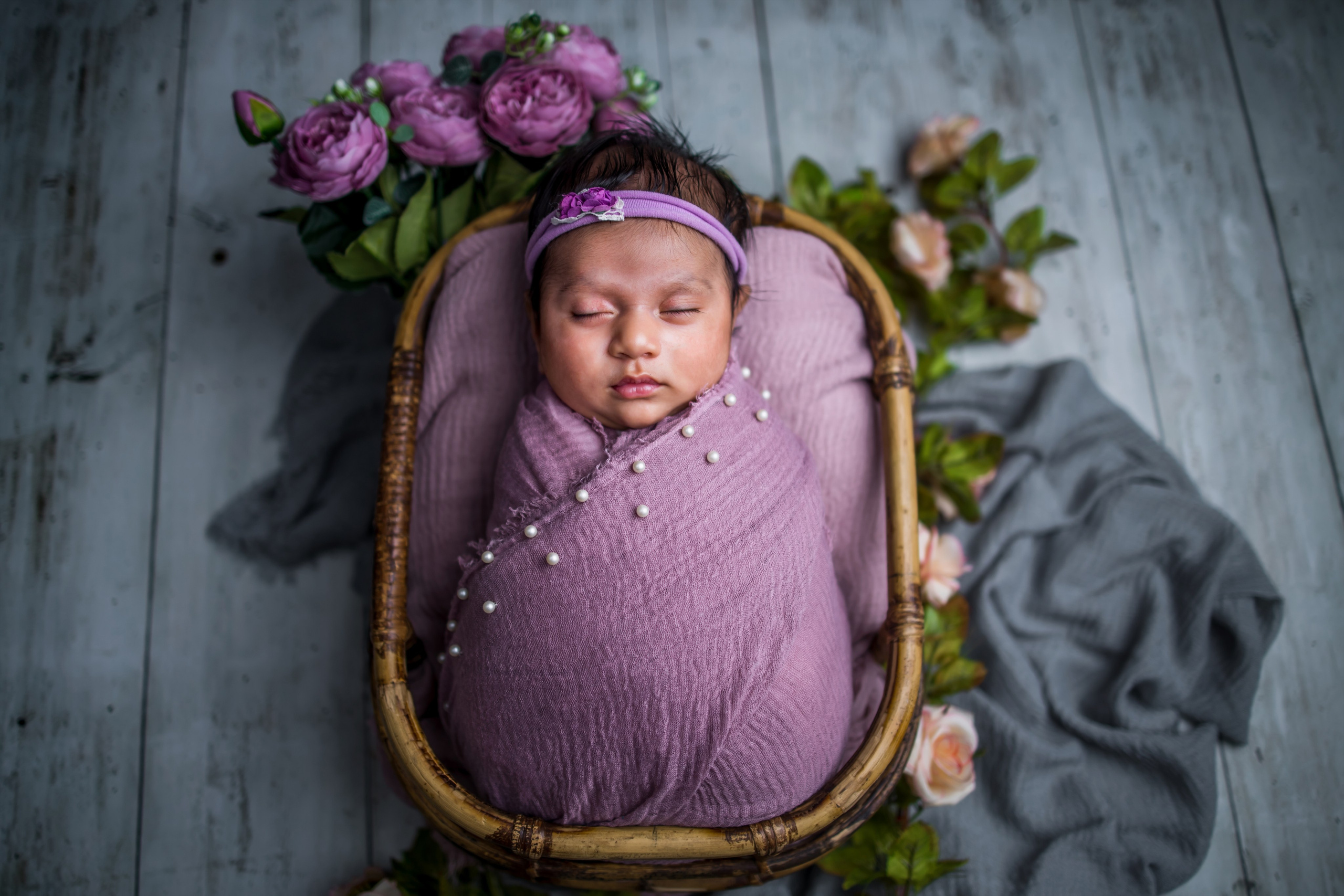 New Born. BABY & FAMILY - MATERNITY - WEDDINGS & EVENTS - COMMERCIALS & CORPORATE | GOWTHAMAN SIVARAJ