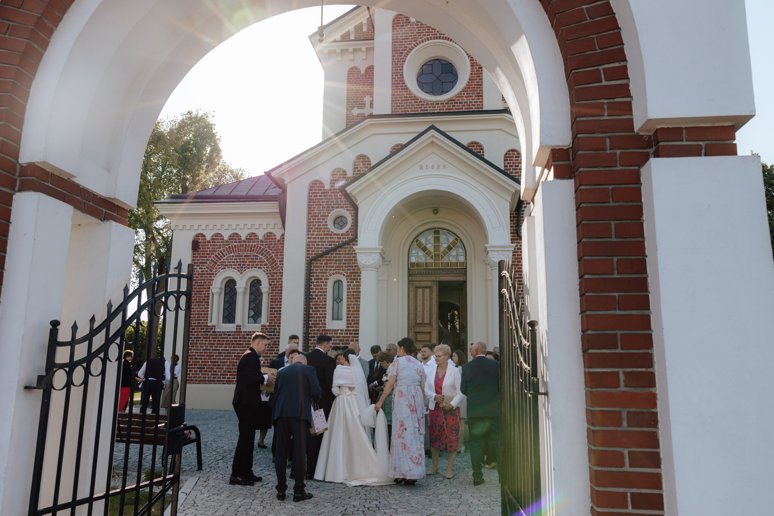 Elegancki ślub Pauliny i Daniela w Miód Lawenda 💜. Fotograf Siedlce