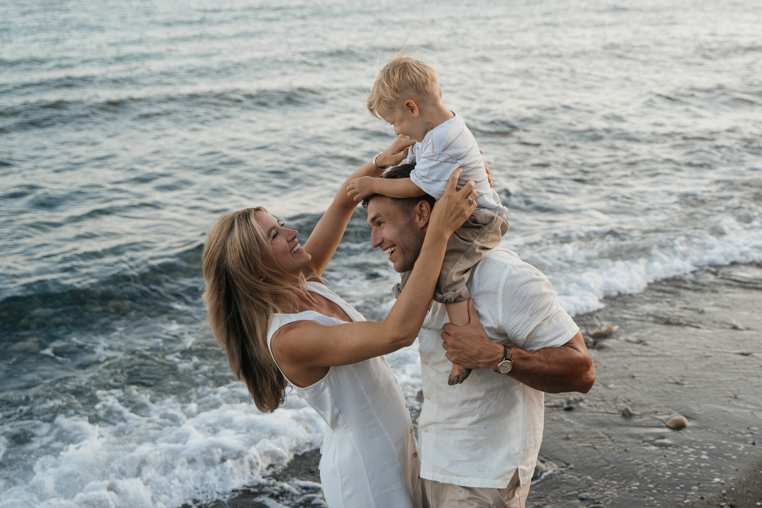 Locations for family and couple photoshoots. Wedding photographer in Marbella, Estepona, Malaga, Gibraltar, Cadiz — Valentina Abrazey