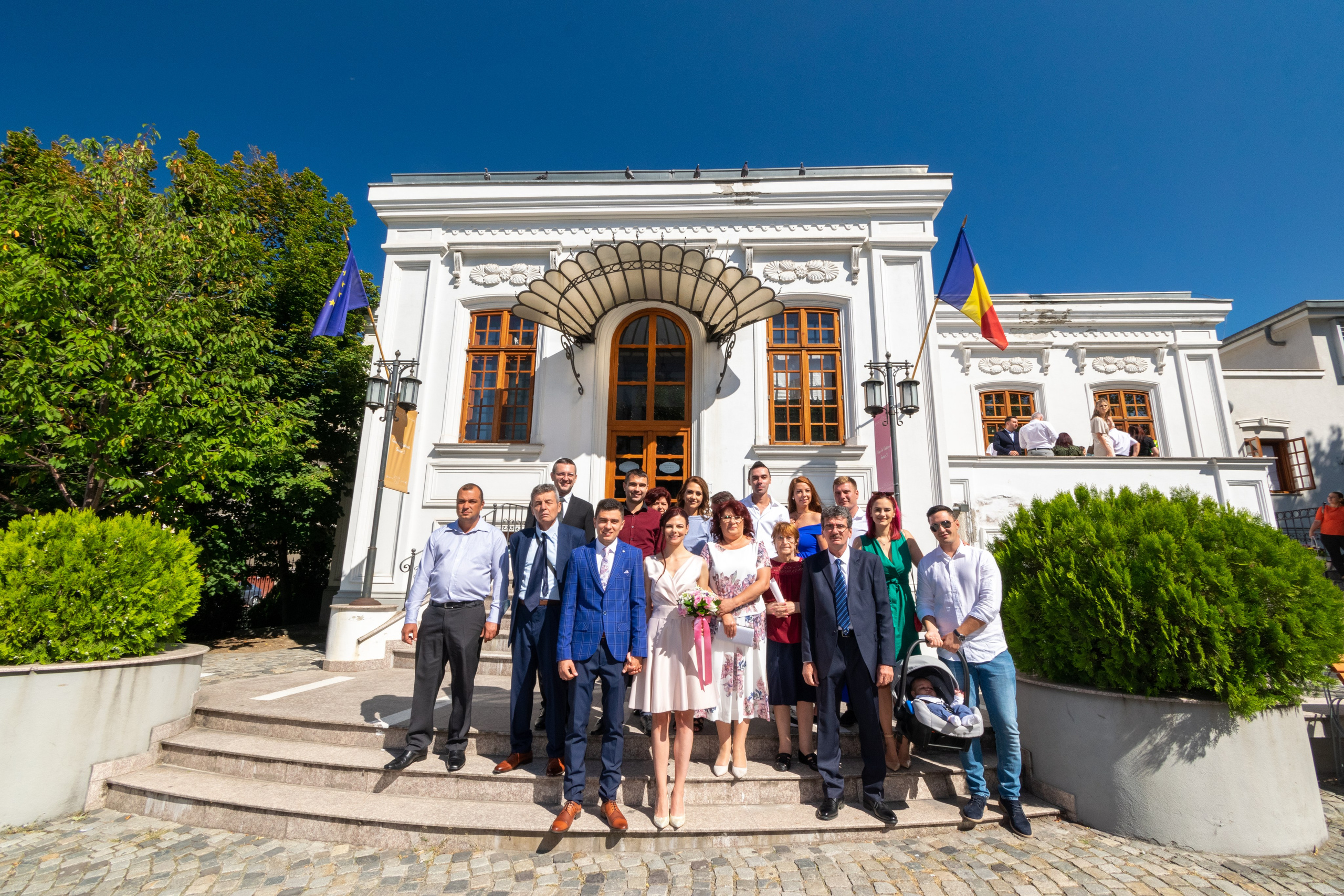Cunia civilă pro și contra. Wedding photographer from Bucharest Eugen Elisei