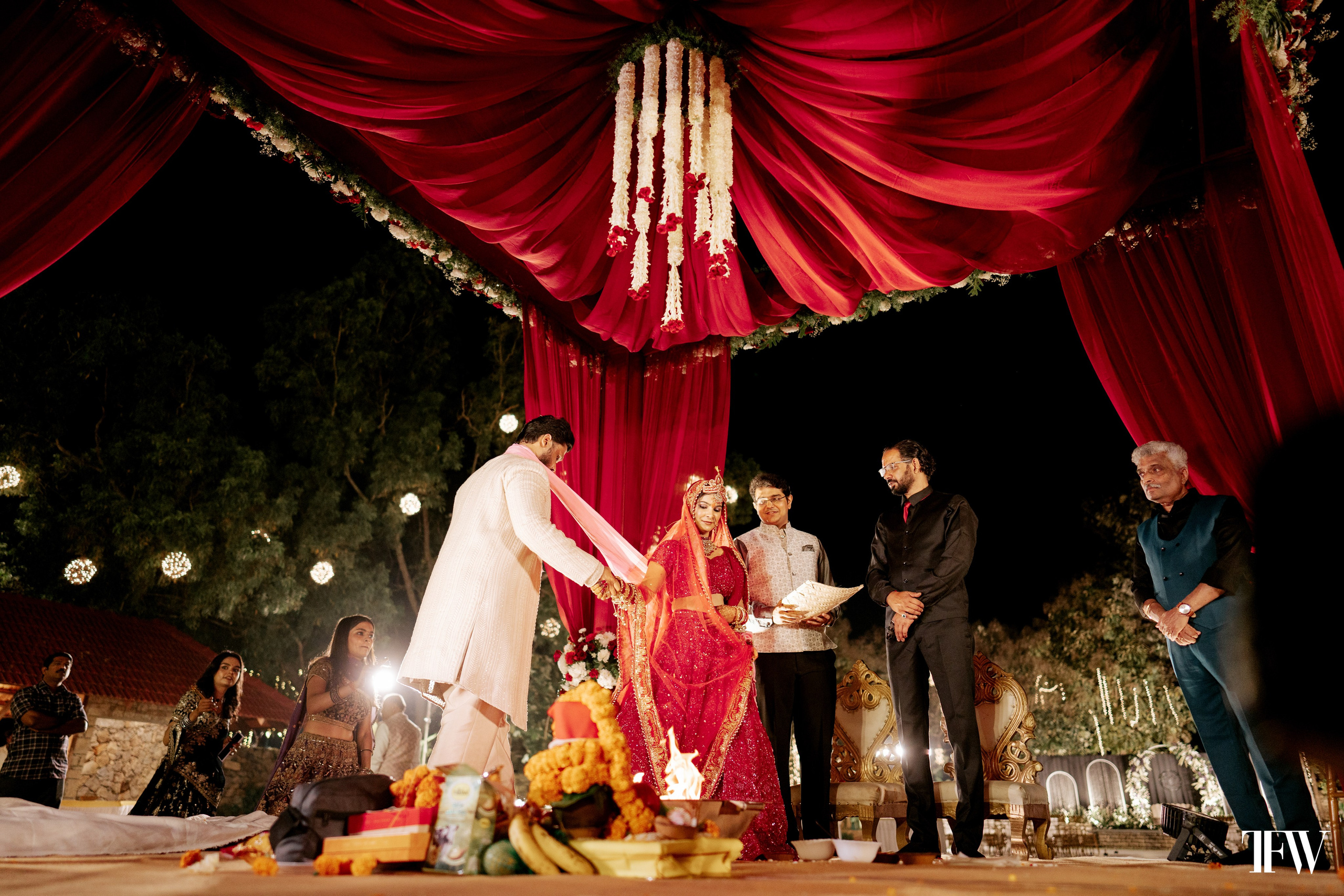 Karunesh & Saumya. Twin Flames Weddings
