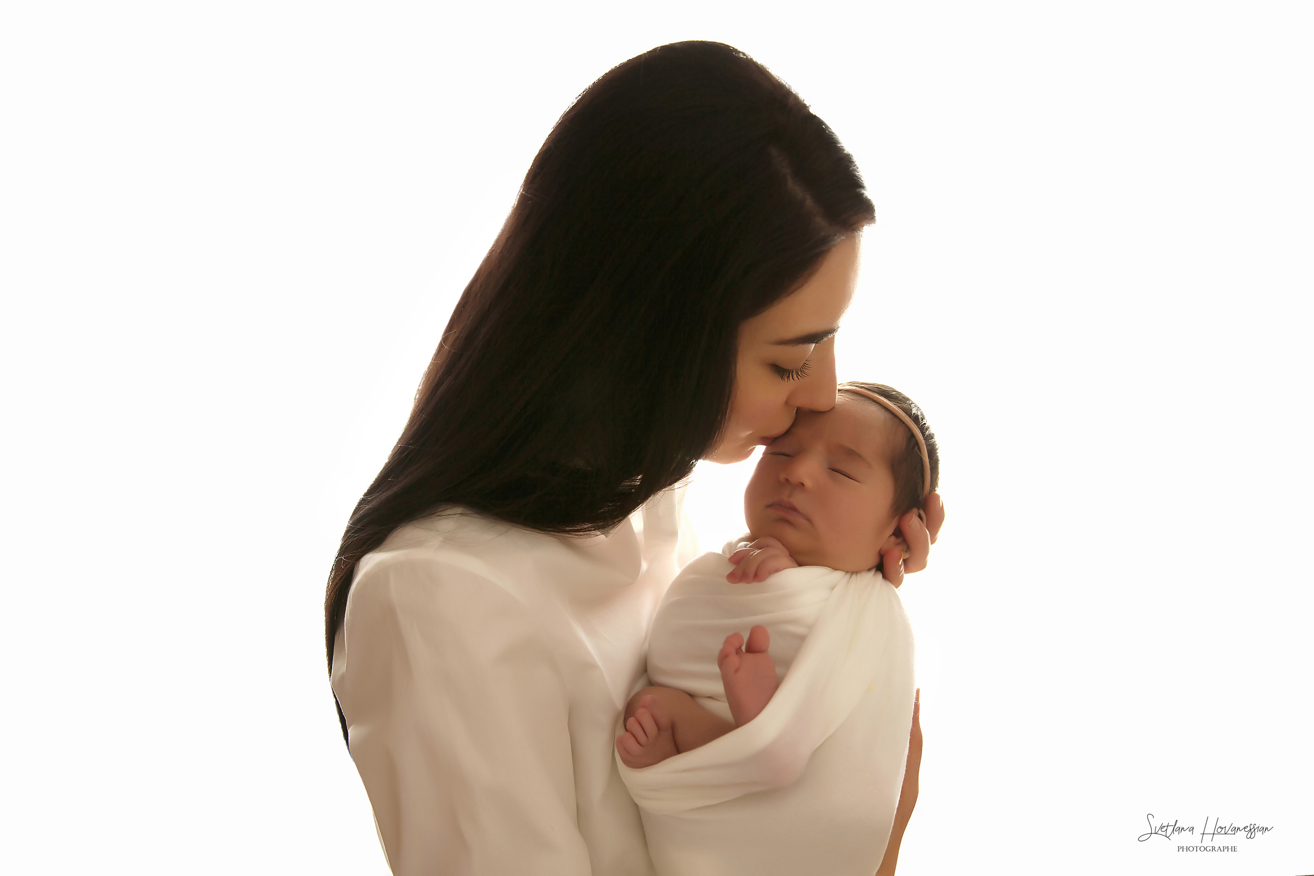 NOUVEAU-NE. Photographe professionelle spécialisée dans la photographie de grosses