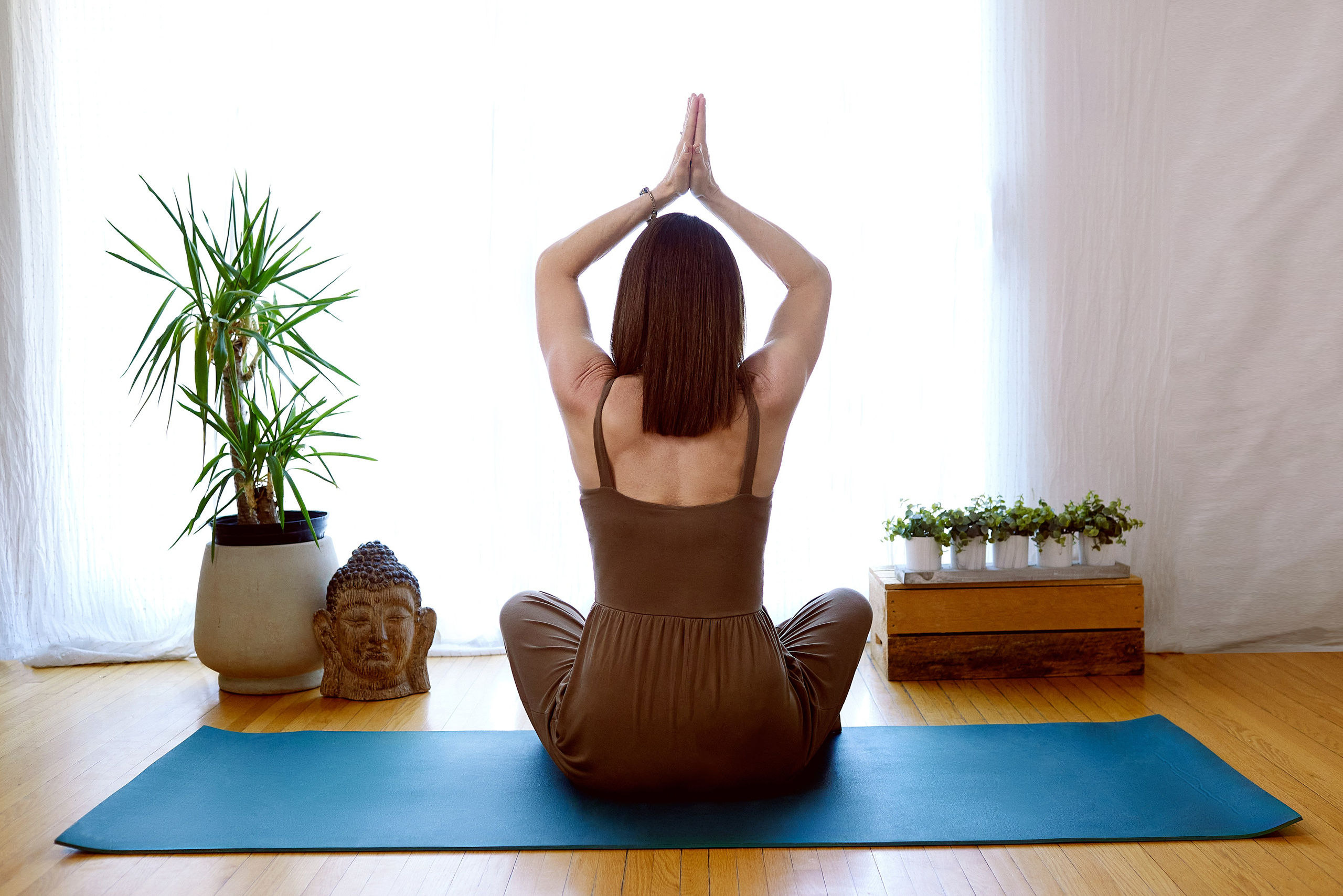 Personal Branding and Headshot Photography by BobbiJo Stuart. Portrait and Personal Brand Photographer in Simcoe County, Ontario, Bobbi-jo Stuart