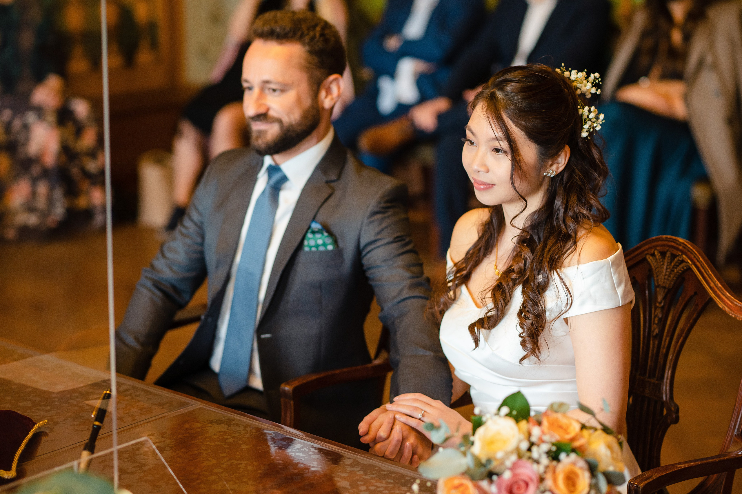 Detailreiche Hochzeitsfotografie mit echten Momenten nach der Trauung