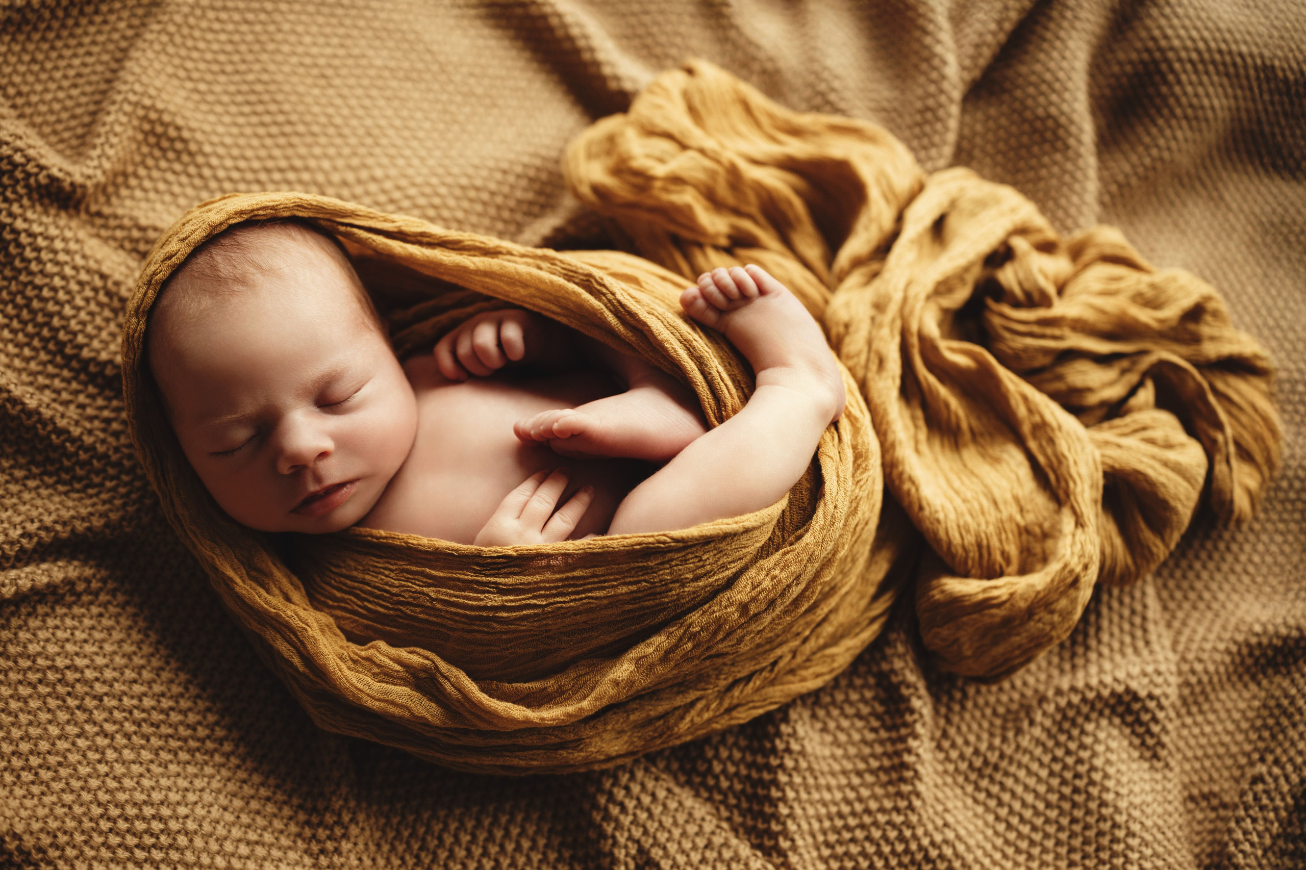 Contacts. Newborn, kids, family photographer based near Zurich, Switzerland