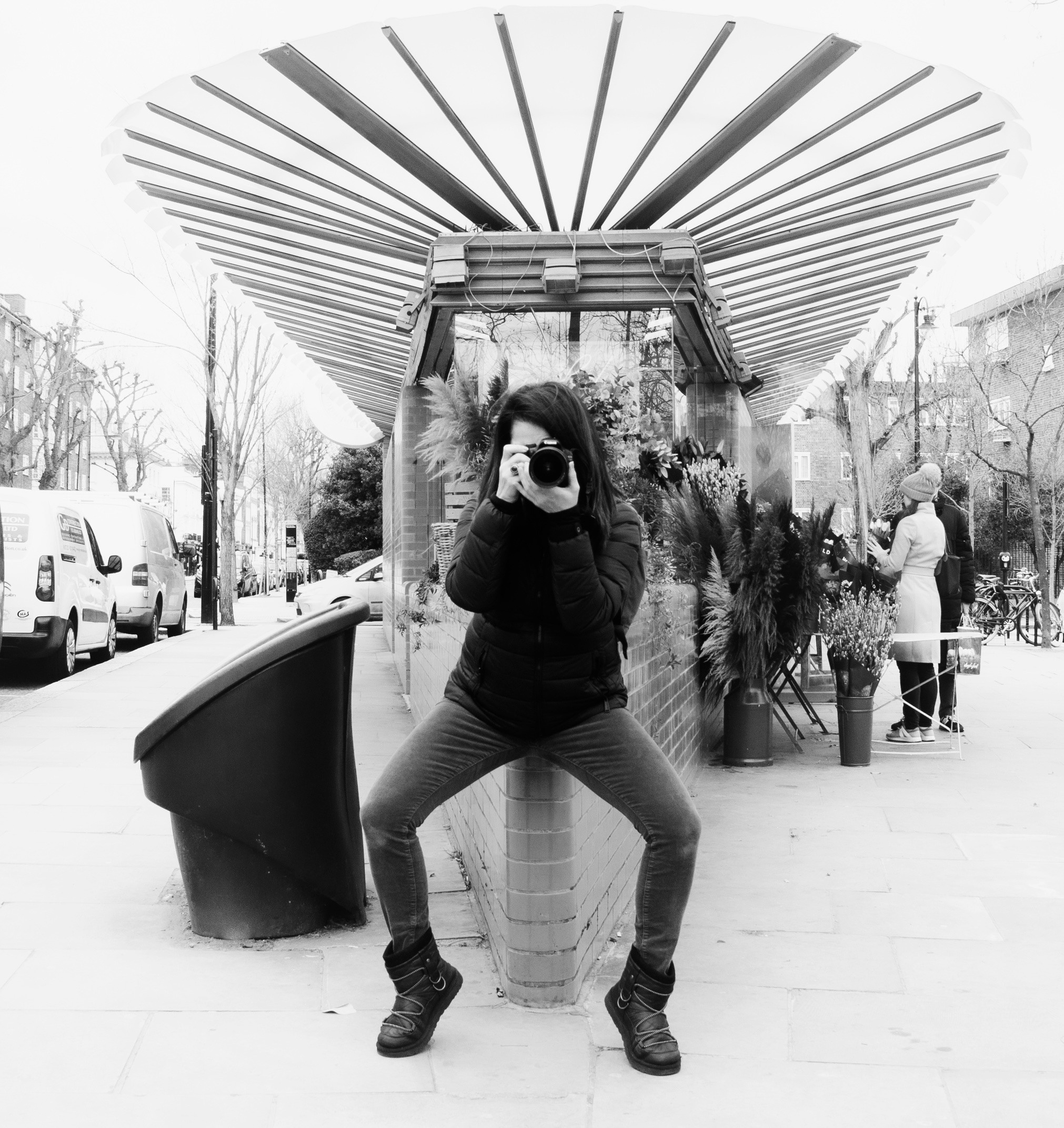 Contact. Lifestyle photographer in London UK Vera Notovich