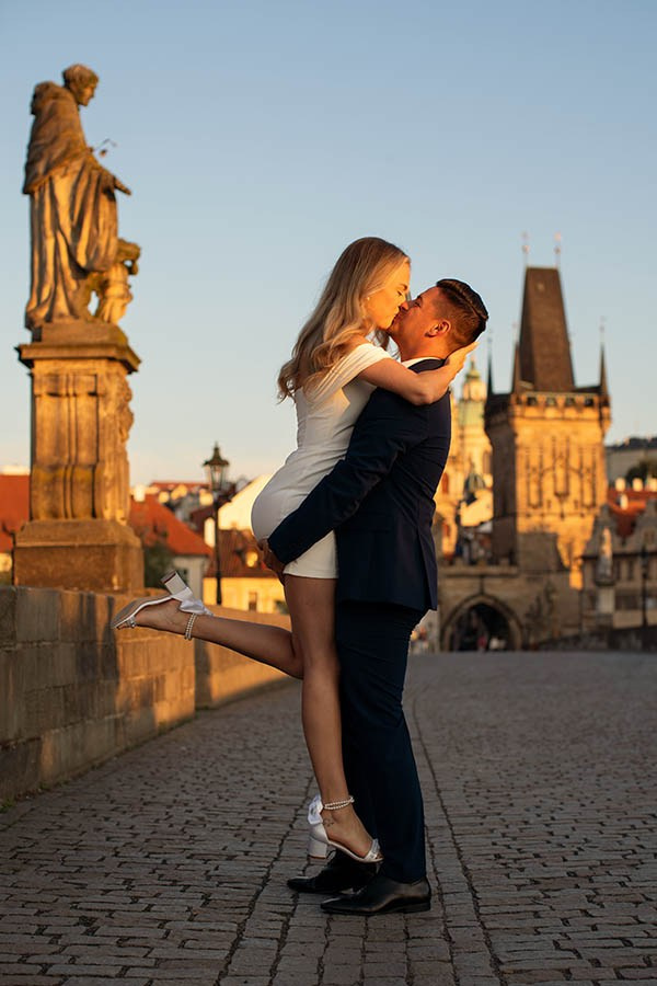 Vltava Riverbank Sunrise Engagement Photos Prague