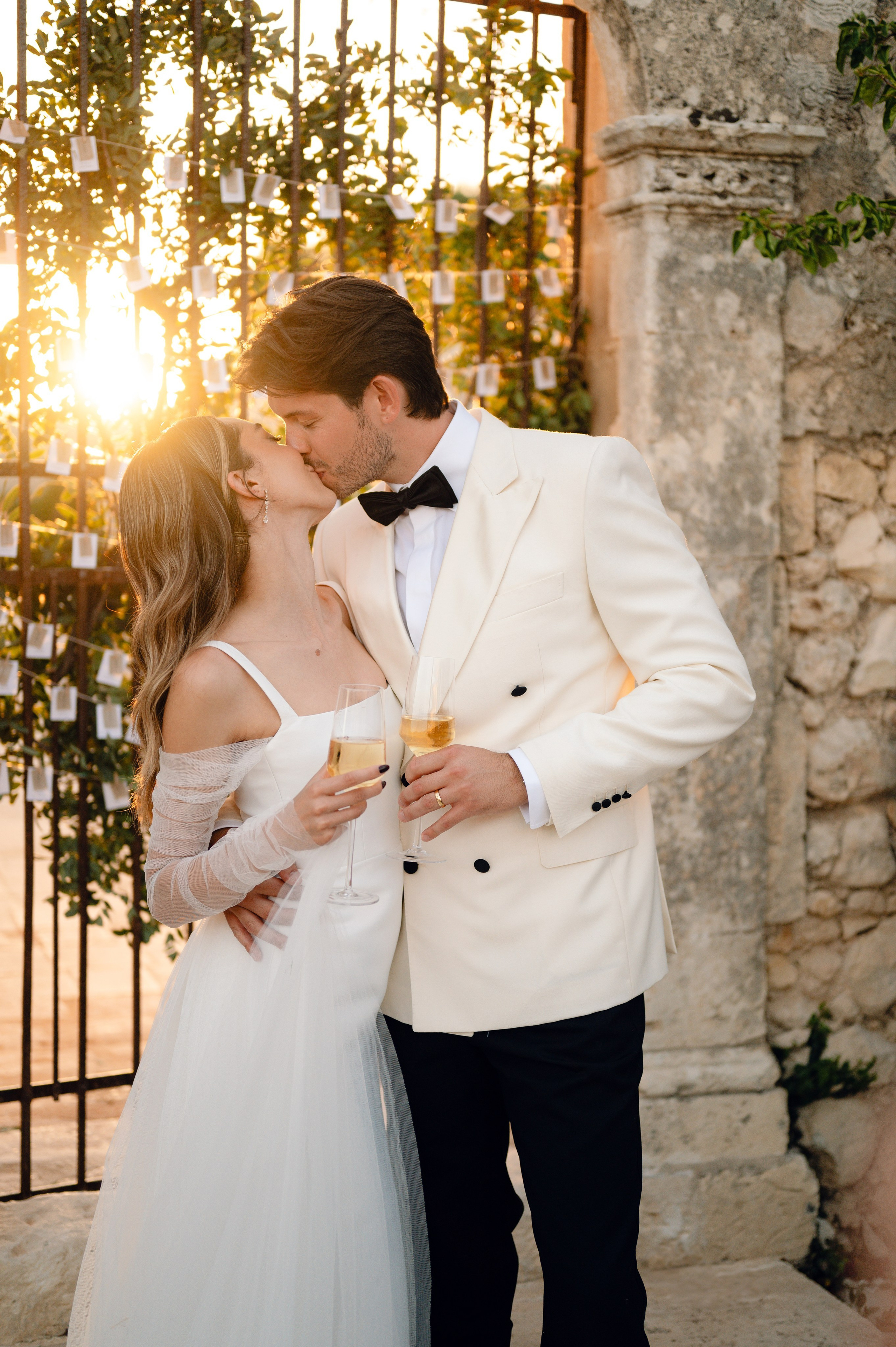 The Best Time of Day for Magical Wedding Photos. Wedding photographer Italy, France, Germany, Spain, Poland Oleg Zaicev