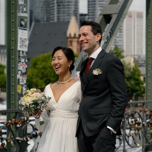 Hochzeitsfotograf & Videograf in Hanau und Frankfurt | Foto & Video