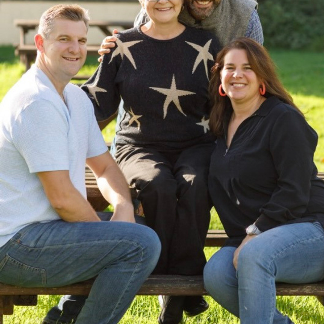 Testimonials. Wedding & family photographer in Dorset, England. Nataliia Honcharenko