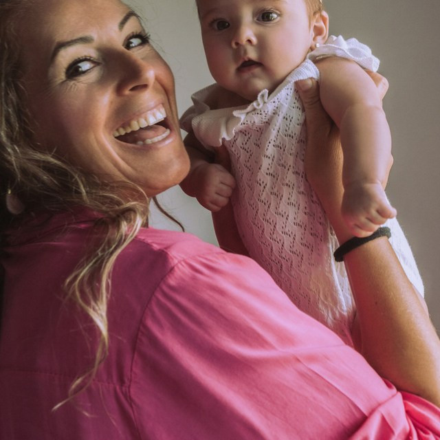 Testimonios. Fotógrafa infantil y de lactancia materna y maternidad en Barcelona