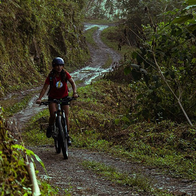 Garantía de trabajo testimonios de clientes satisfacción del consumidor recomendaciones de otras personas. Fotografía profesional para su evento en Caldas por SERFOTOGRAFÍA