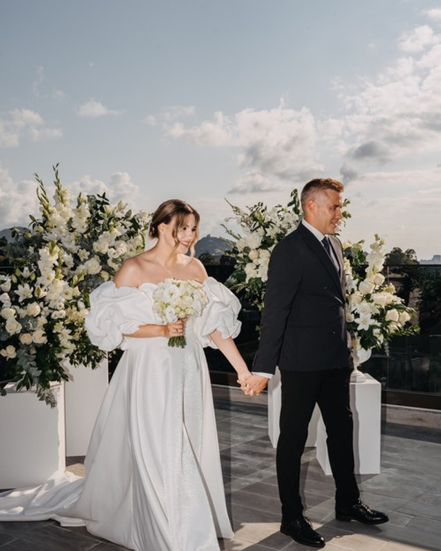 Аустрис и Элина