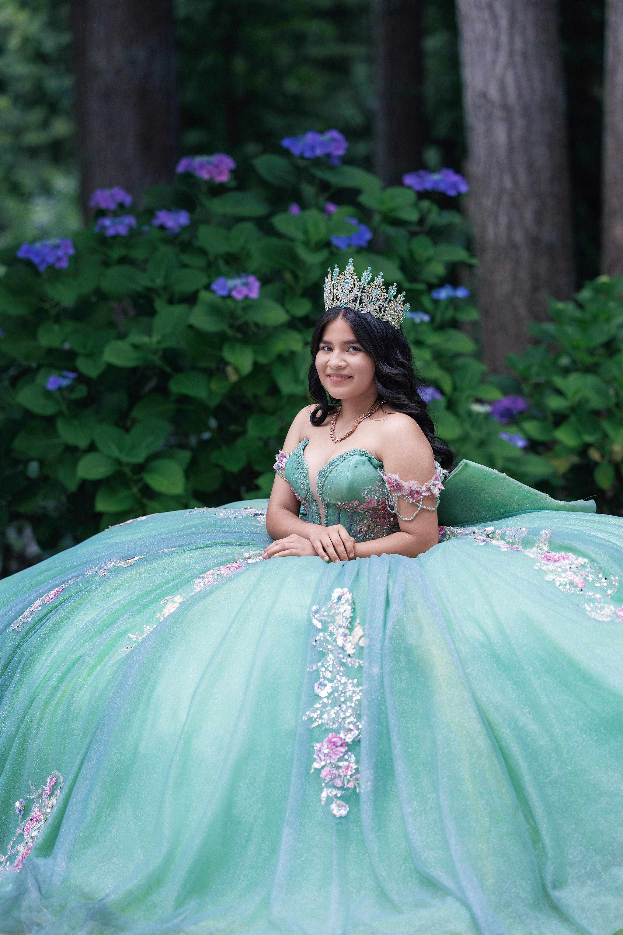 The 5 Best Quinceañera Photoshoot Locations in Oregon. Fotógrafo de Quinceañeras en Portland | Fotografía de Quince Años en Oregon y Washington
