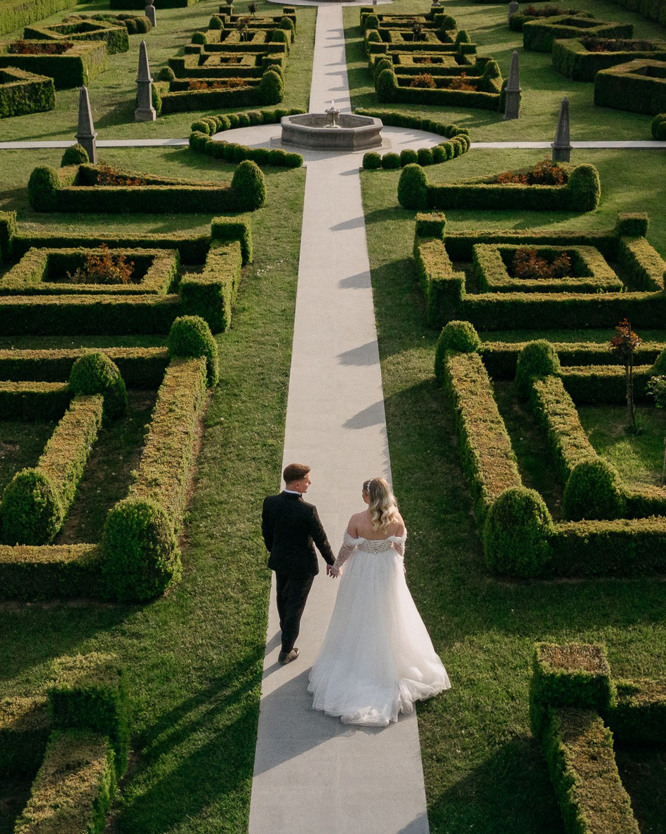 Wedding Photography Packages | Premium & Tailored Experience. Raul Petru Photographer
