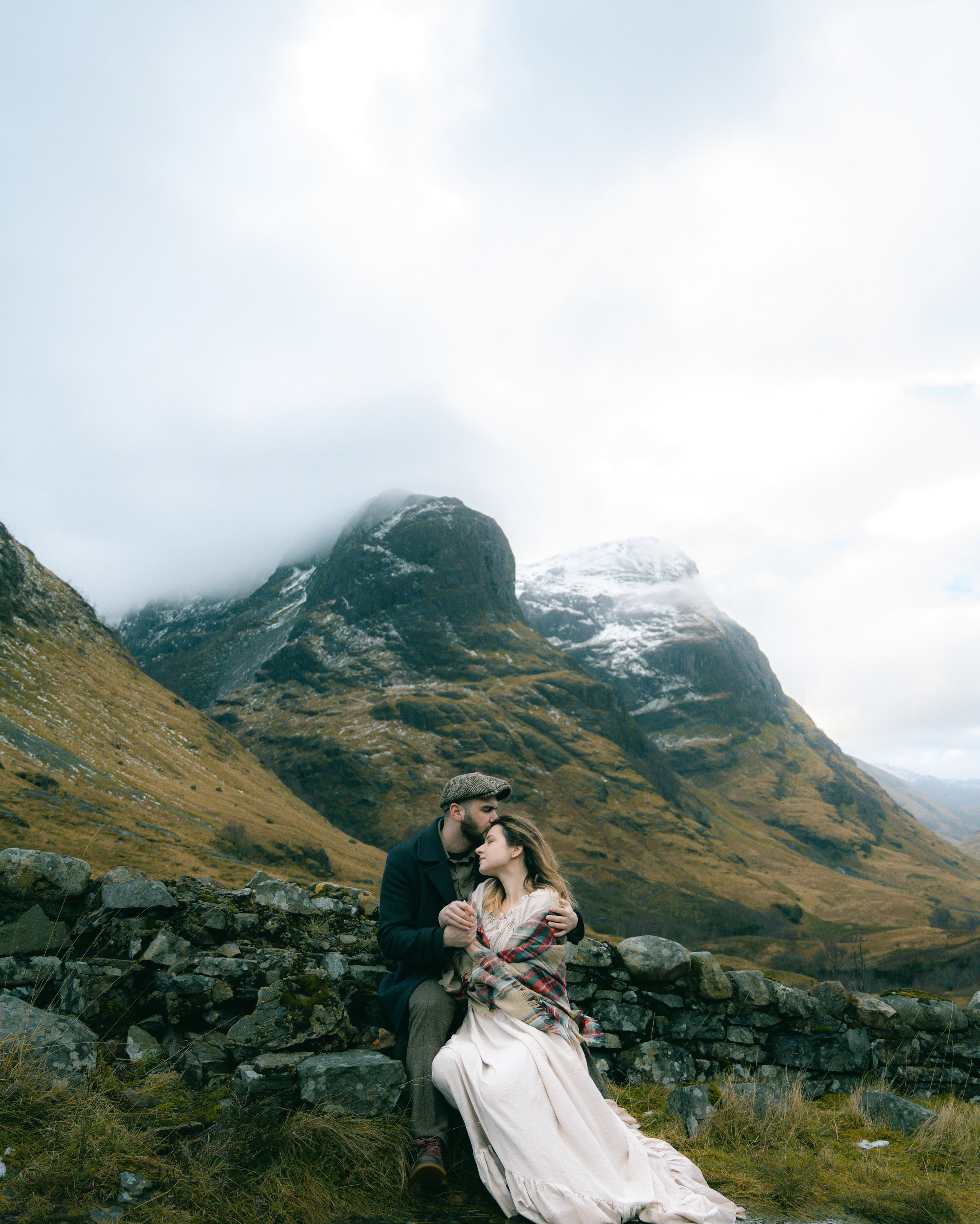 Contact. Tania Gandrabur, photographer in West Midlands, England