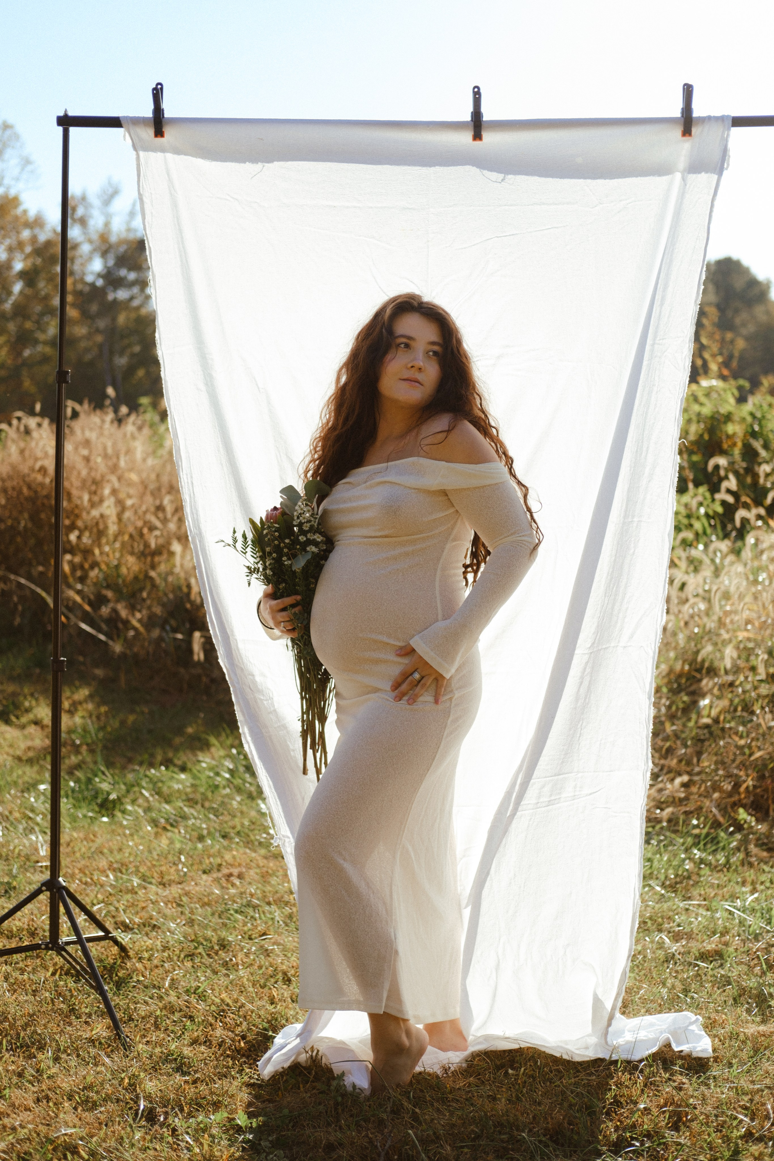 Dreamy maternity session Richmond, Virginia. Family Photographer Anna Dobrovolskaia | Richmond, VA