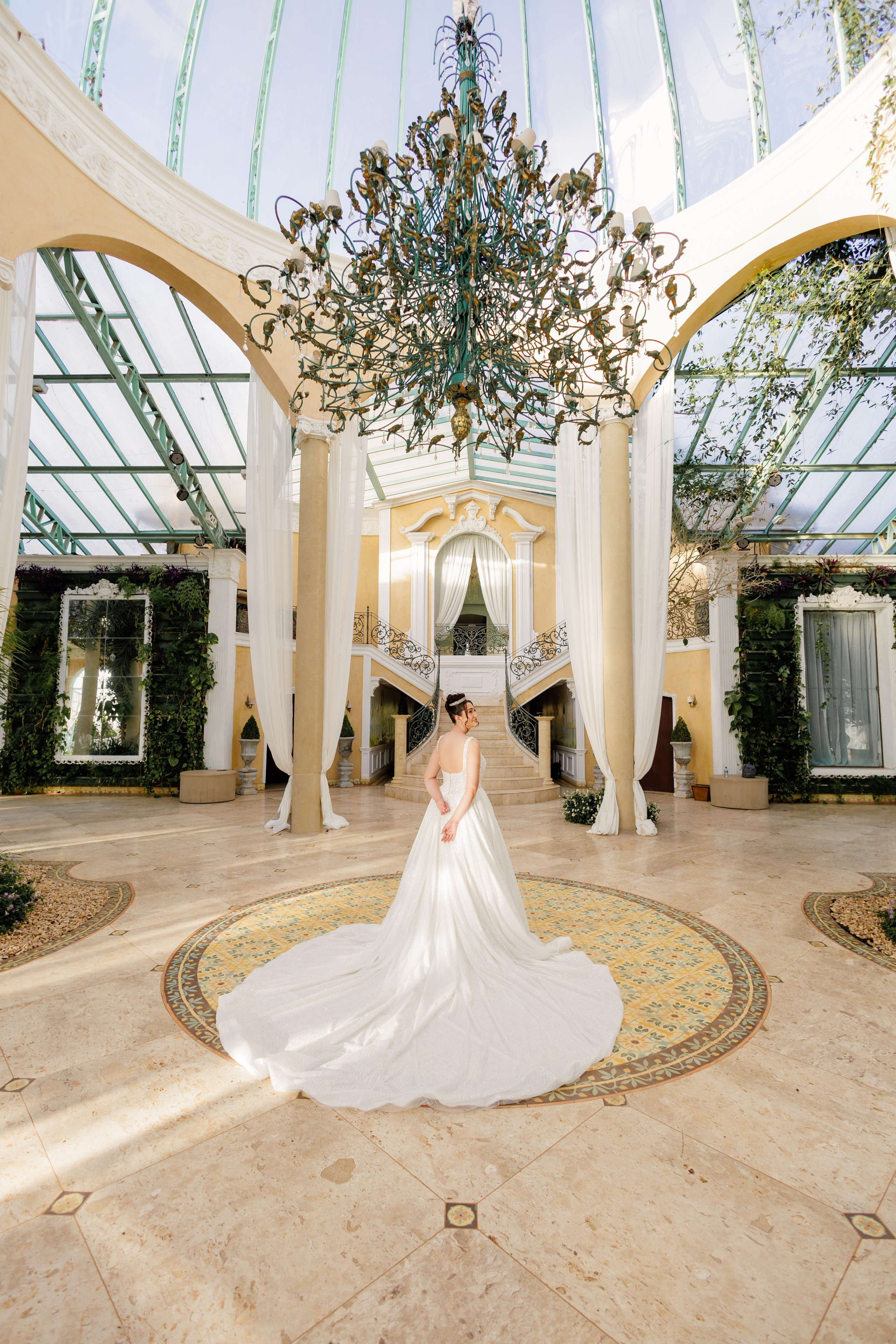 Onde Fazer Ensaio Fotográfico em Brasília? Confira Essas Indicações Perfeitas para Fotos Profissionais. Fotógrafo de Brasília | Vini Fotógrafo: Especialista em Casamentos, Ensaios e Eventos