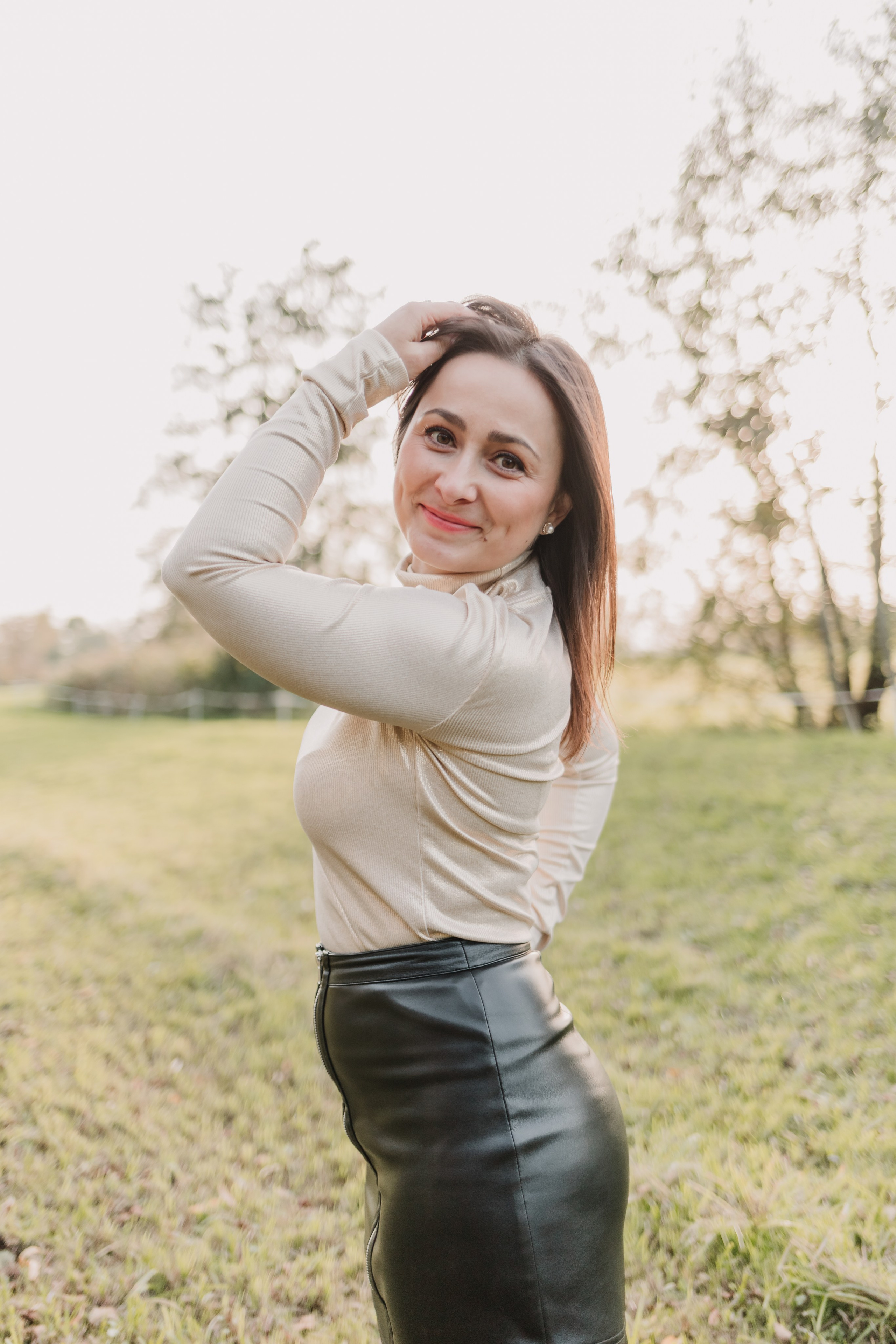 O mně. Jana Holubová | Svatební, párová a rodinná fotografka v Praze