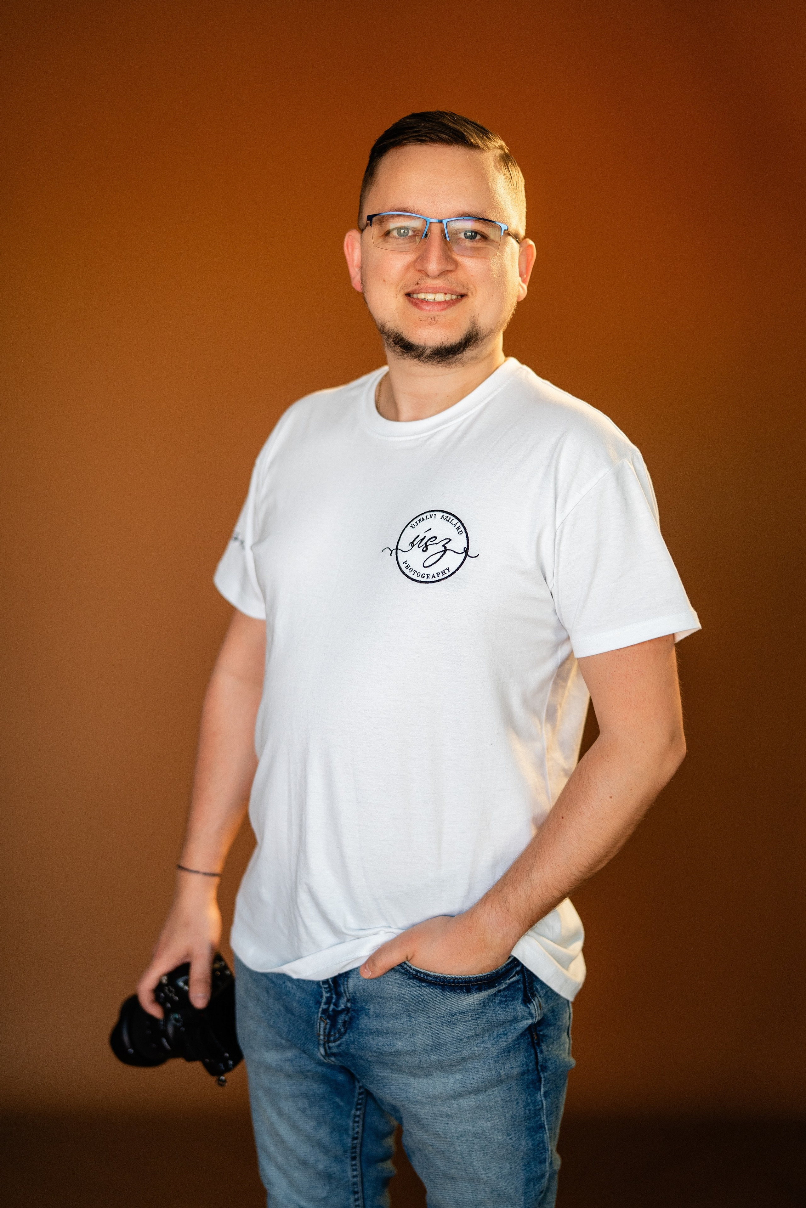 Despre mine. Újfalvi Szilárd - Fotograf de nuntă, cununie civilă, botez și familie în Târgu Mureș și Transilvania
