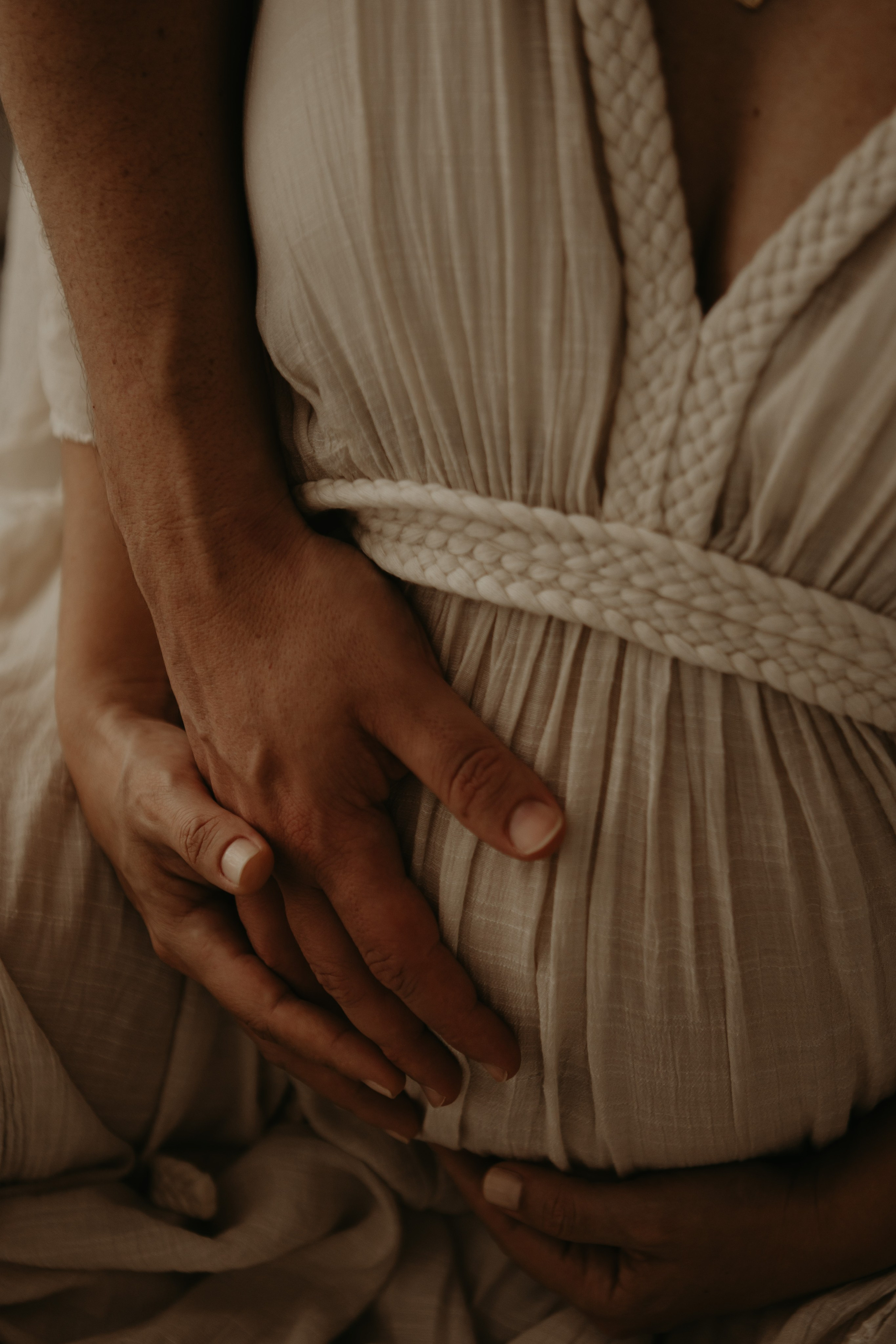 Ensaio gestante com luz natural em Sorocaba