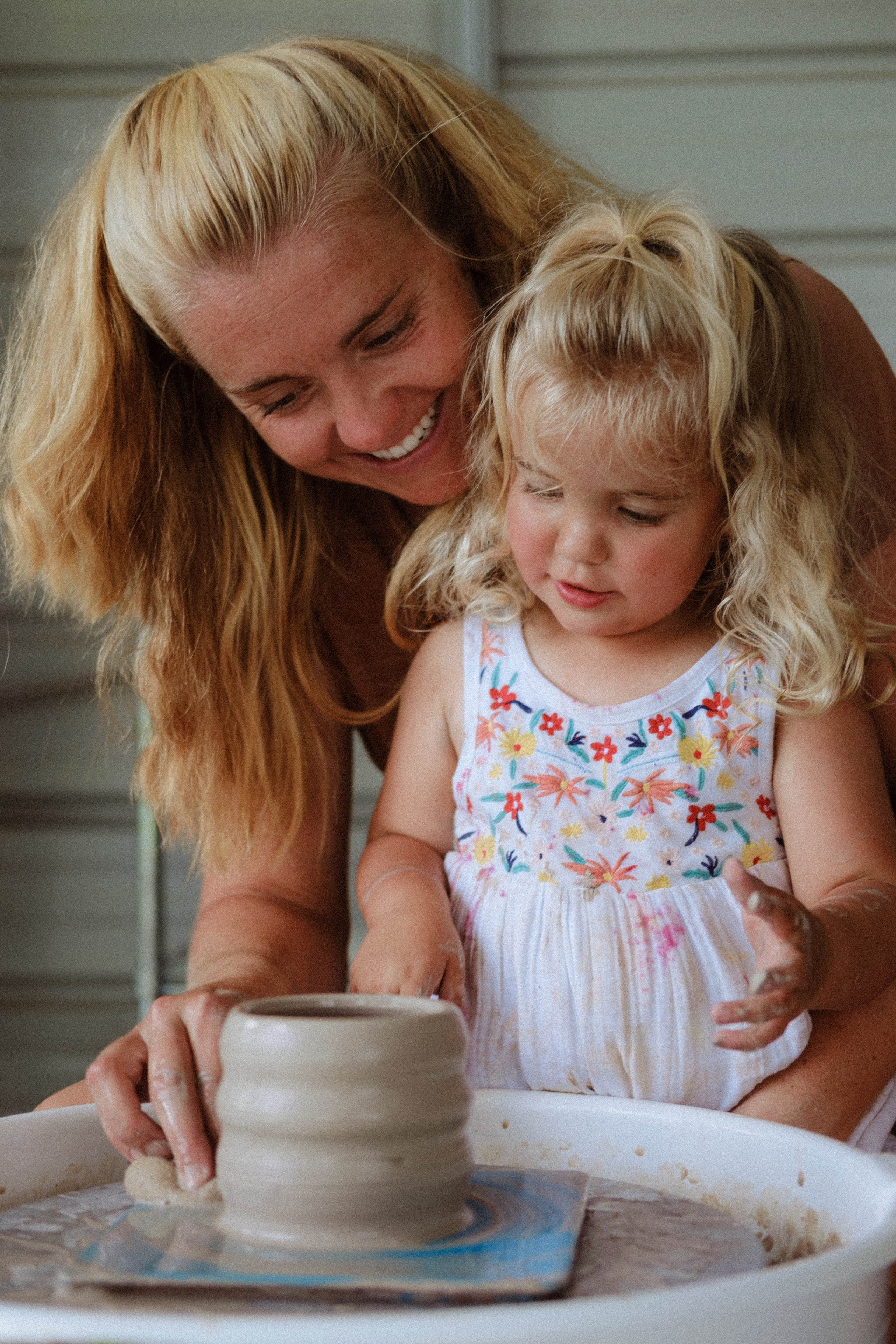 What Is a Family Day Photo Session and Why You Need One. Family Photographer Anna Dobrovolskaia | Richmond, VA