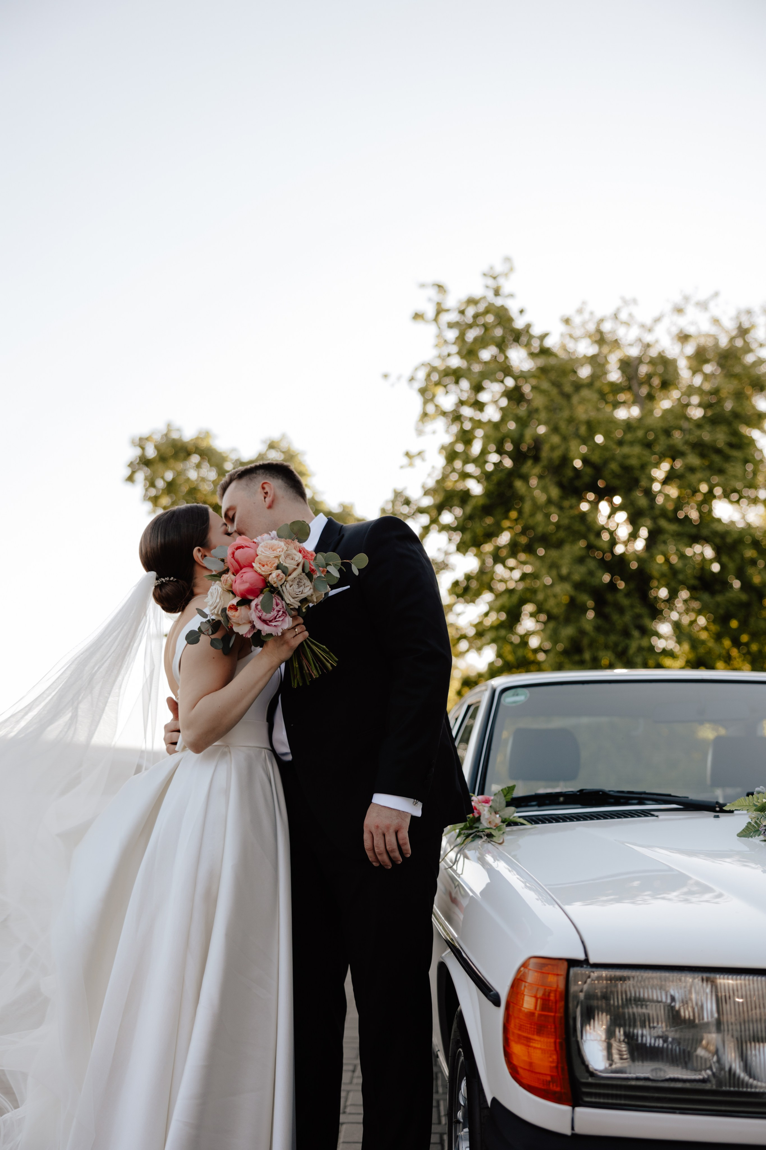 Elegancki ślub Pauliny i Daniela w Miód Lawenda 💜. Fotograf Siedlce