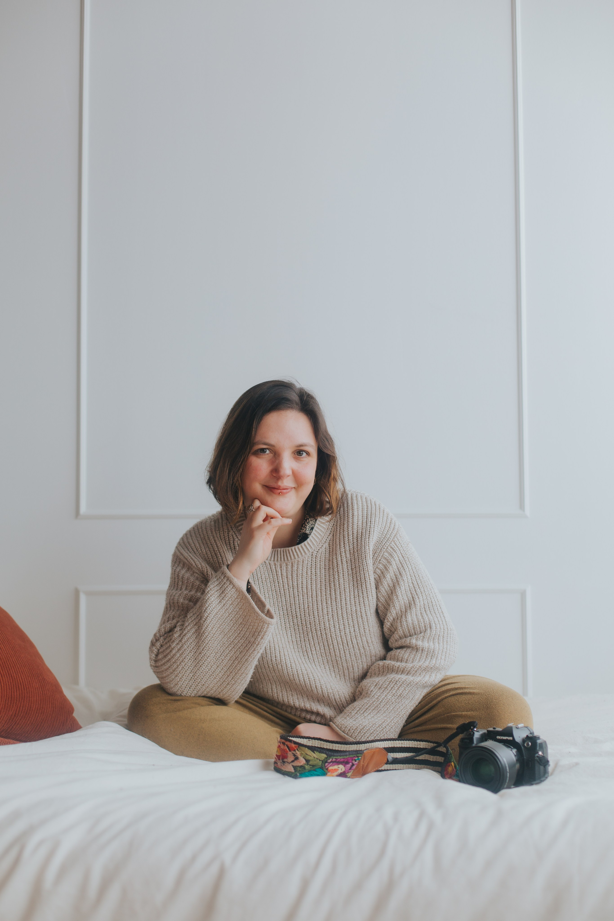 Contact. Mimosa Studios — Motherhood & Family Photographer in Montreal