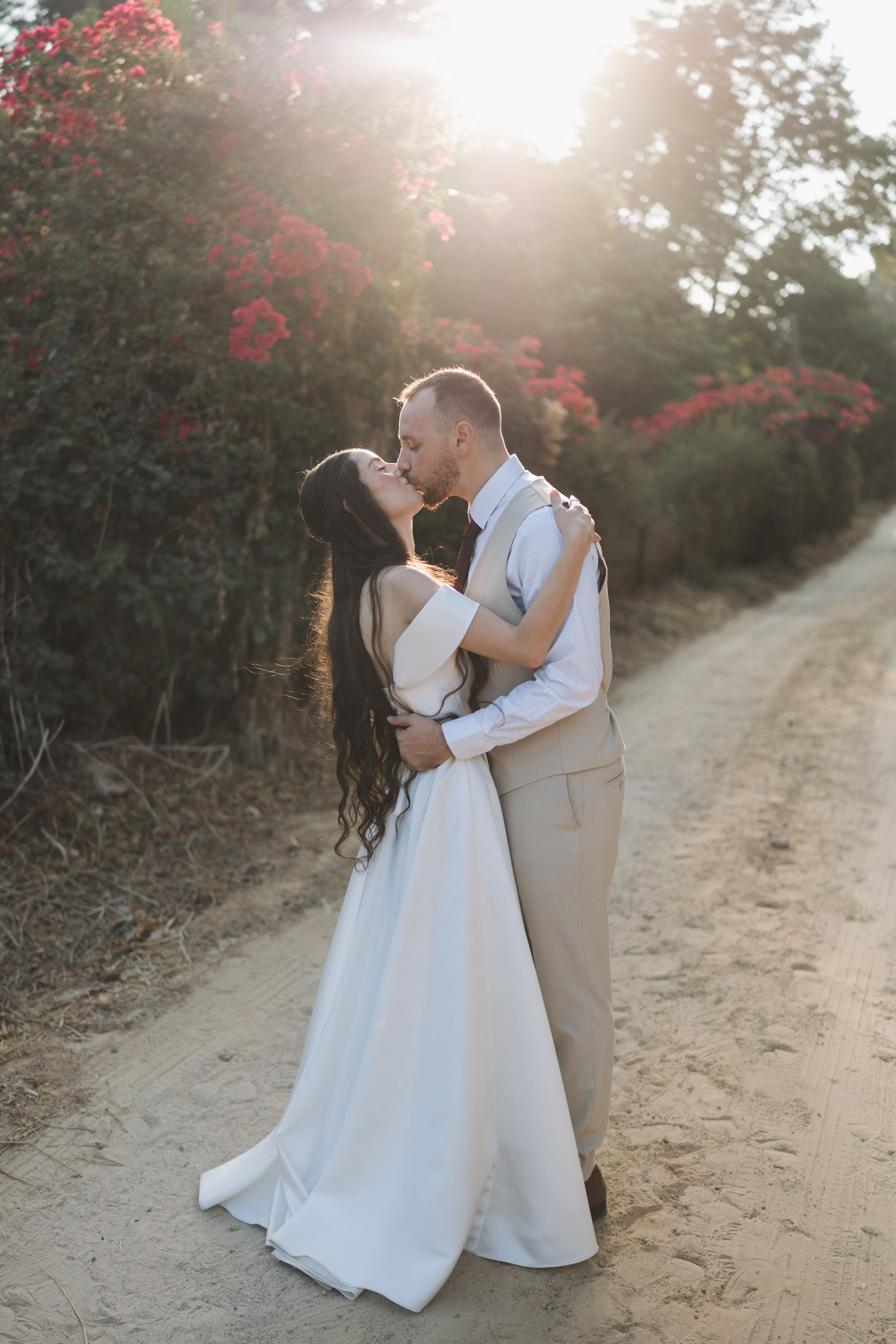 Weddings. Noam Paradise Photographer