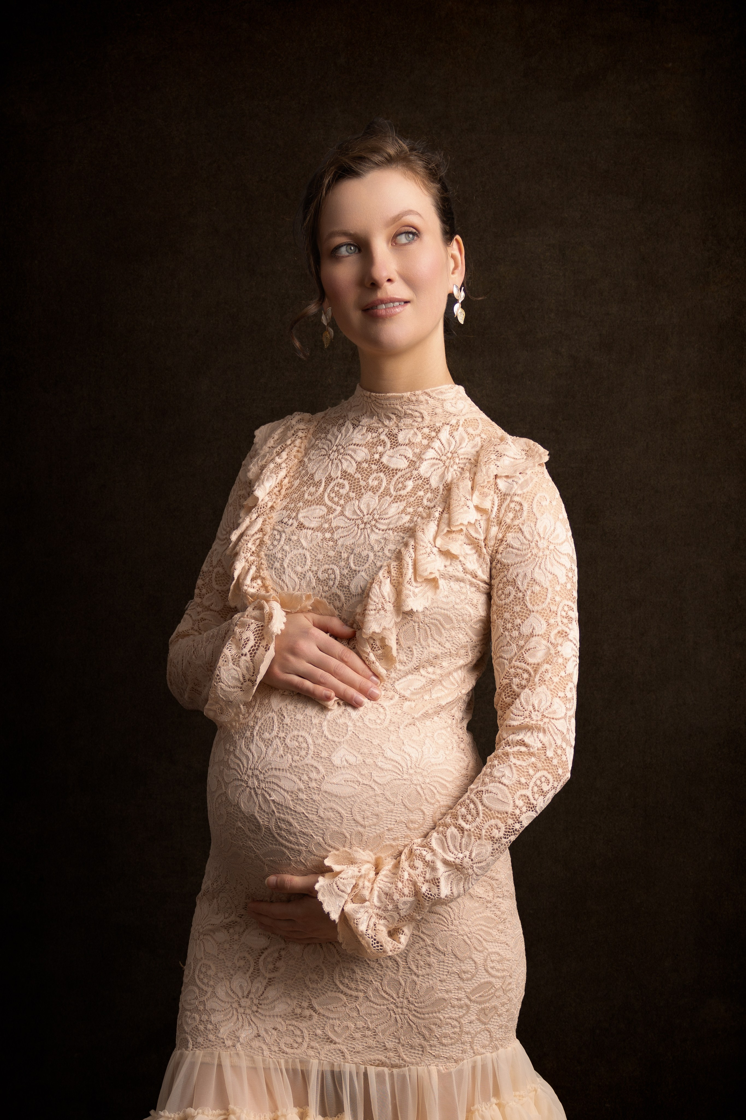 Фотосессия беременности в Дрездене — студия и природа. Фотограф семьи и материнства в Дрездене Татьяна Мудряк