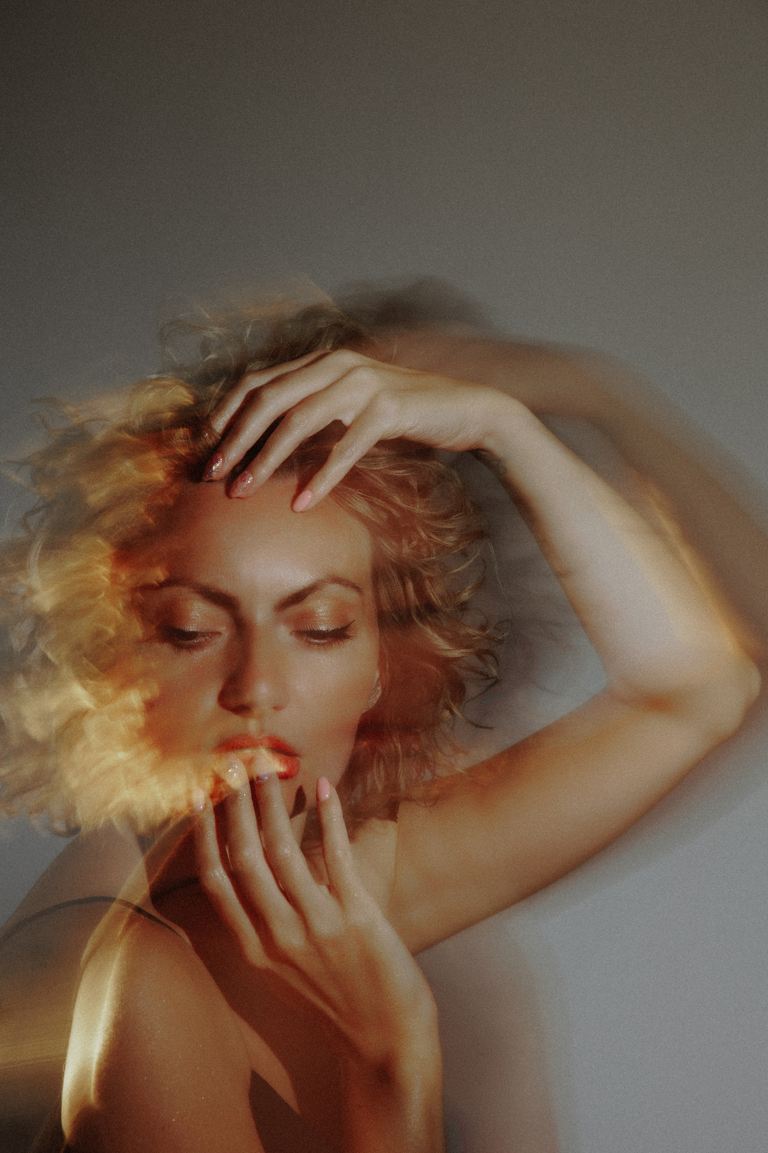 Студио-Индивидуална Фотосесия. Фотограф Ирина Йотова