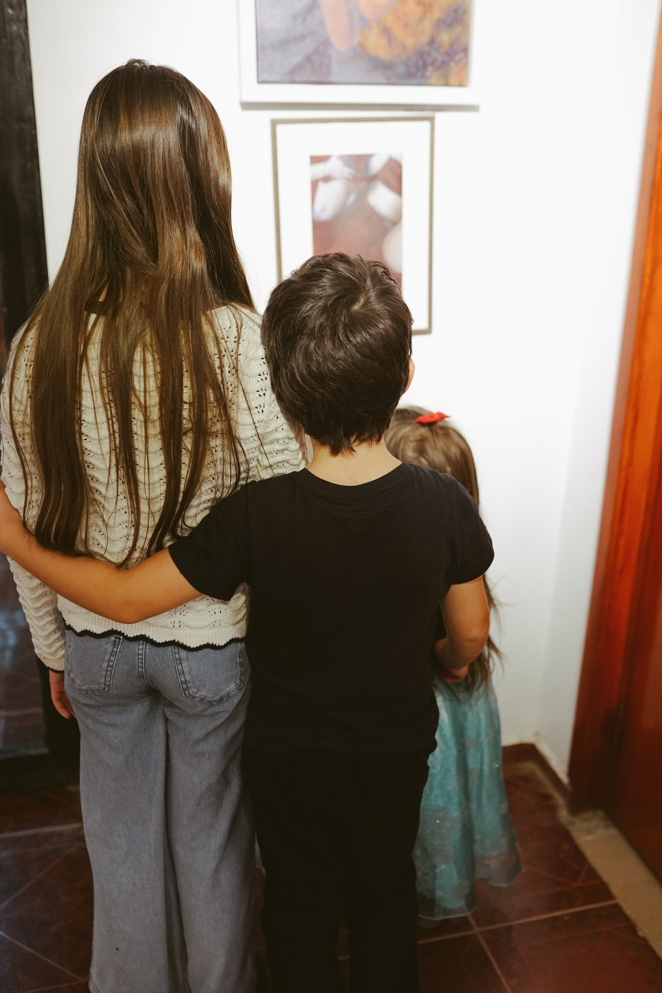 Maternitas in Flore: Celebrarea Maternității | Mădălina Beda. Madalina Beda- Artist vizual, fotograf, doula la nastere, consultant babywearing Brasov si in toata tara