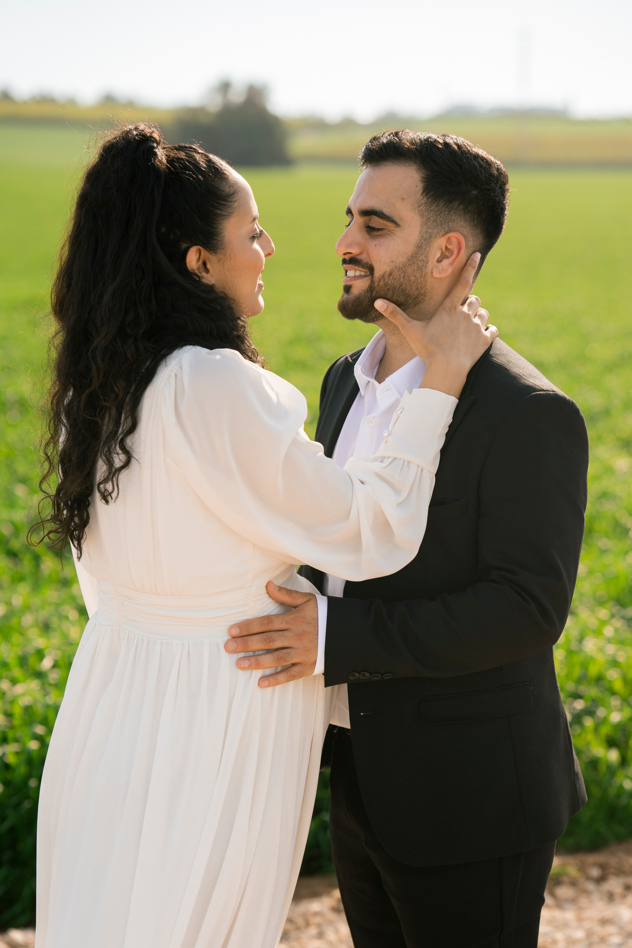 יוסף מזרחי צילום חתונה, ברית וזוגיות. צלם מקצועי שאוהב להוציא אתכם הכי יפים ברגעים הכי מרגשים