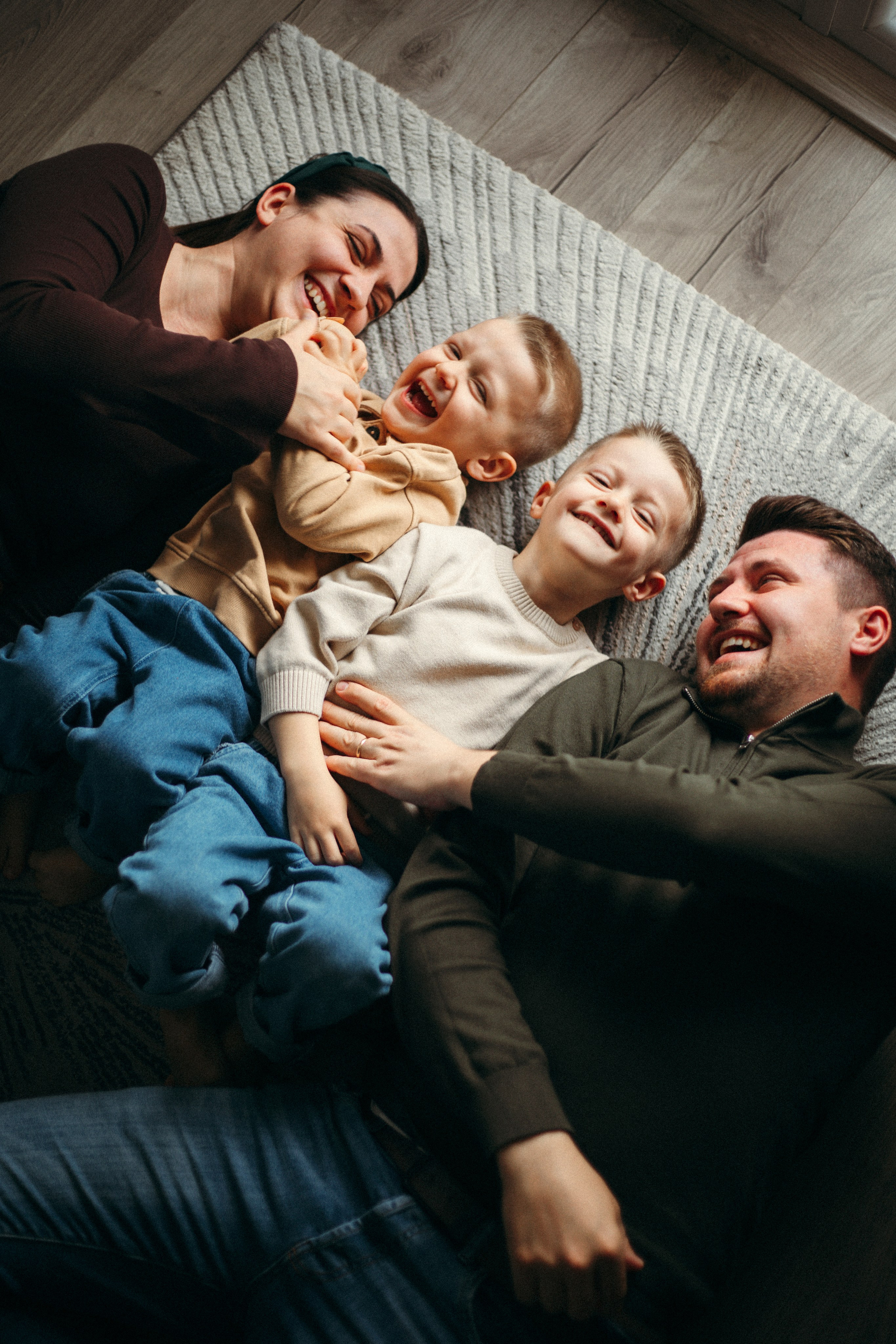 Portfolio. Fotograf de familie în Oradea Katsiaryna Ciortan