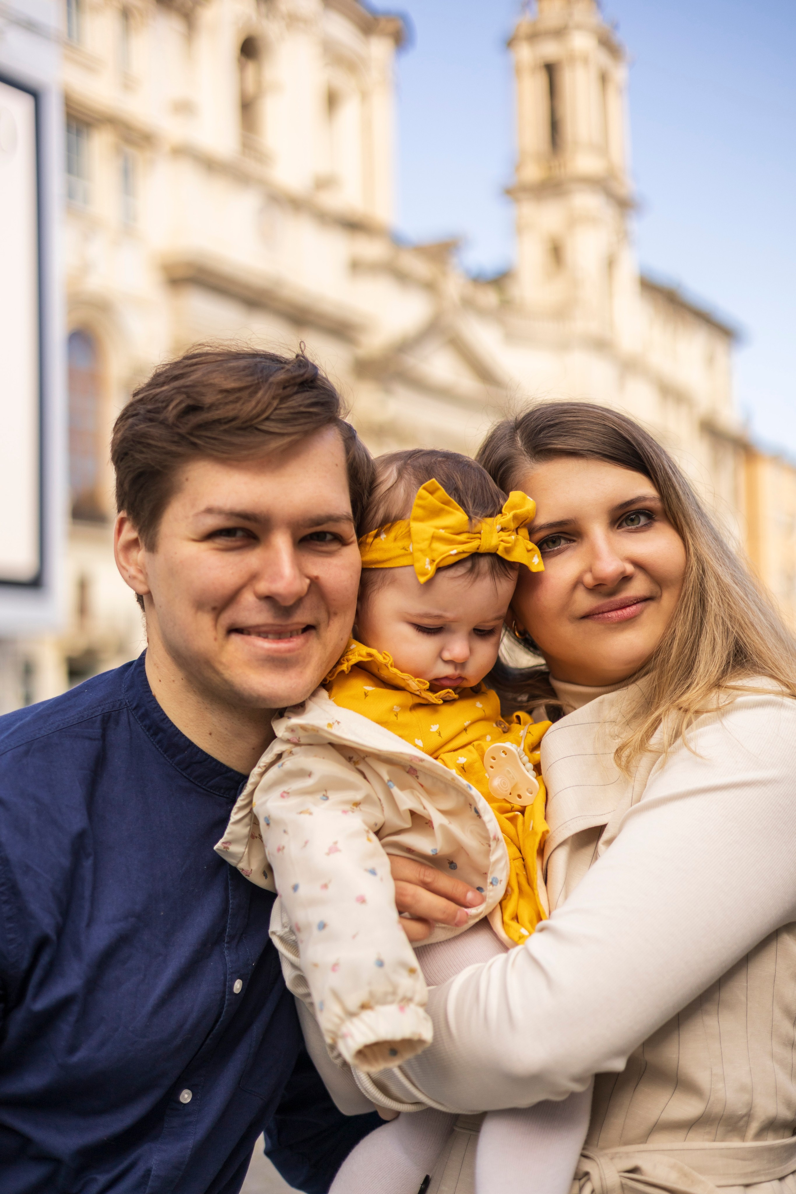 FAMILY. Hi! My name is Irena, and I’m a professional photographer specializing in family photography, love stories, and individual photoshoots