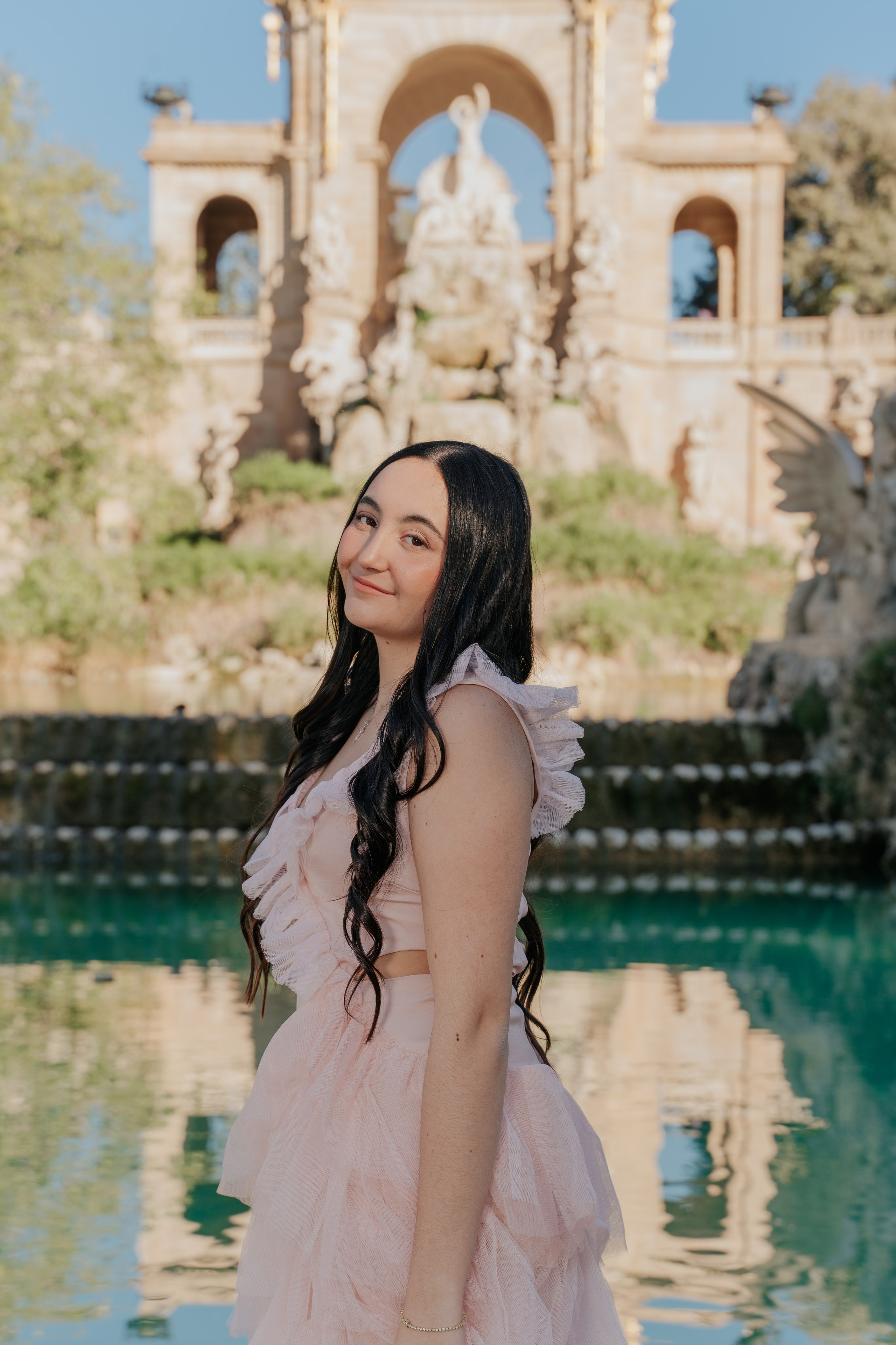 A Quinceañera (15th birthday) photoshoot in Barcelona. DiaFoto — Wow Photographer in Barcelona | Premium Barcelona Photoshoot Experience