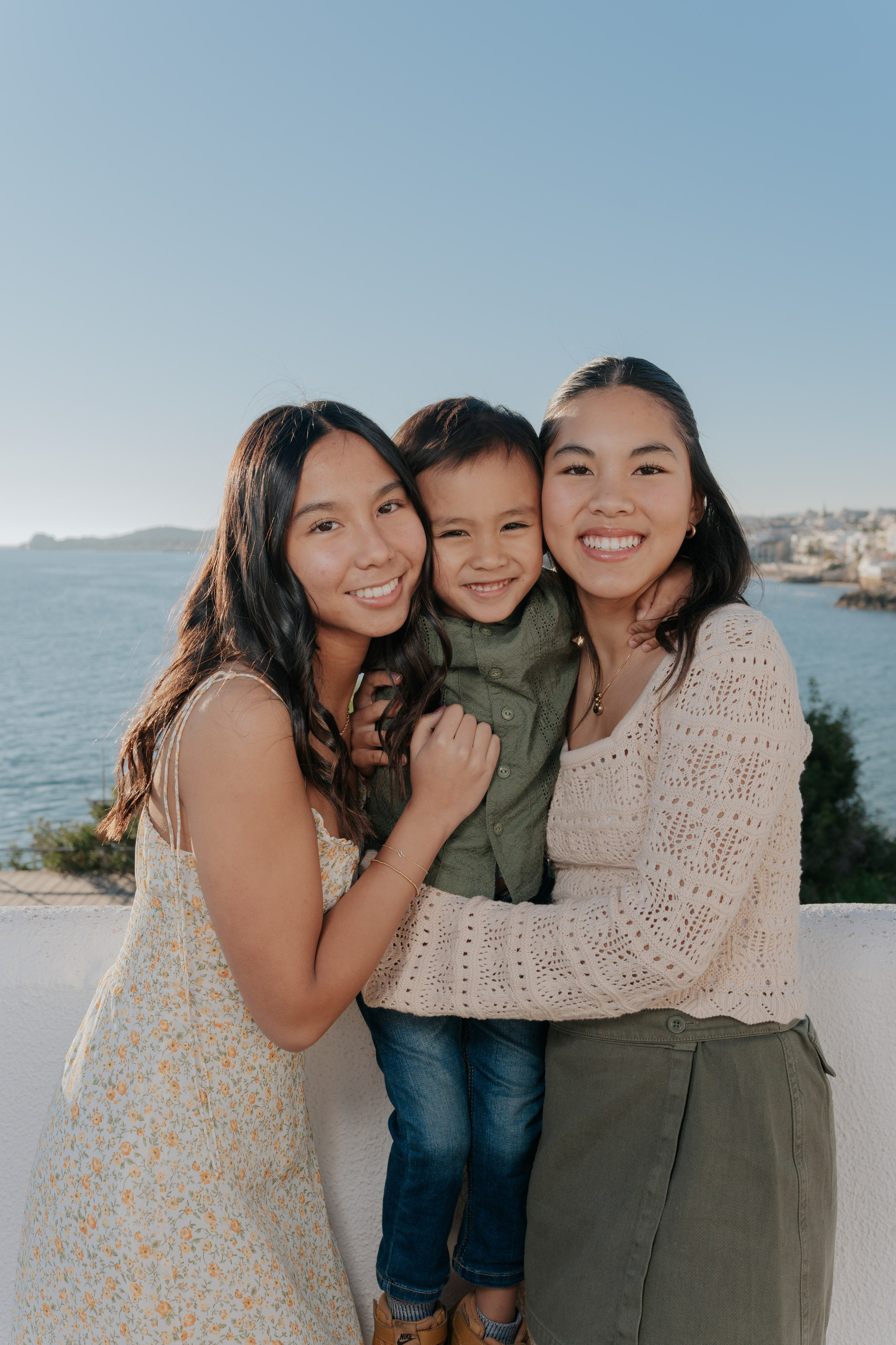 Barcelona Beaches: Where the City Meets the Sea. DiaFoto — Wow Photographer in Barcelona | Premium Barcelona Photoshoot Experience