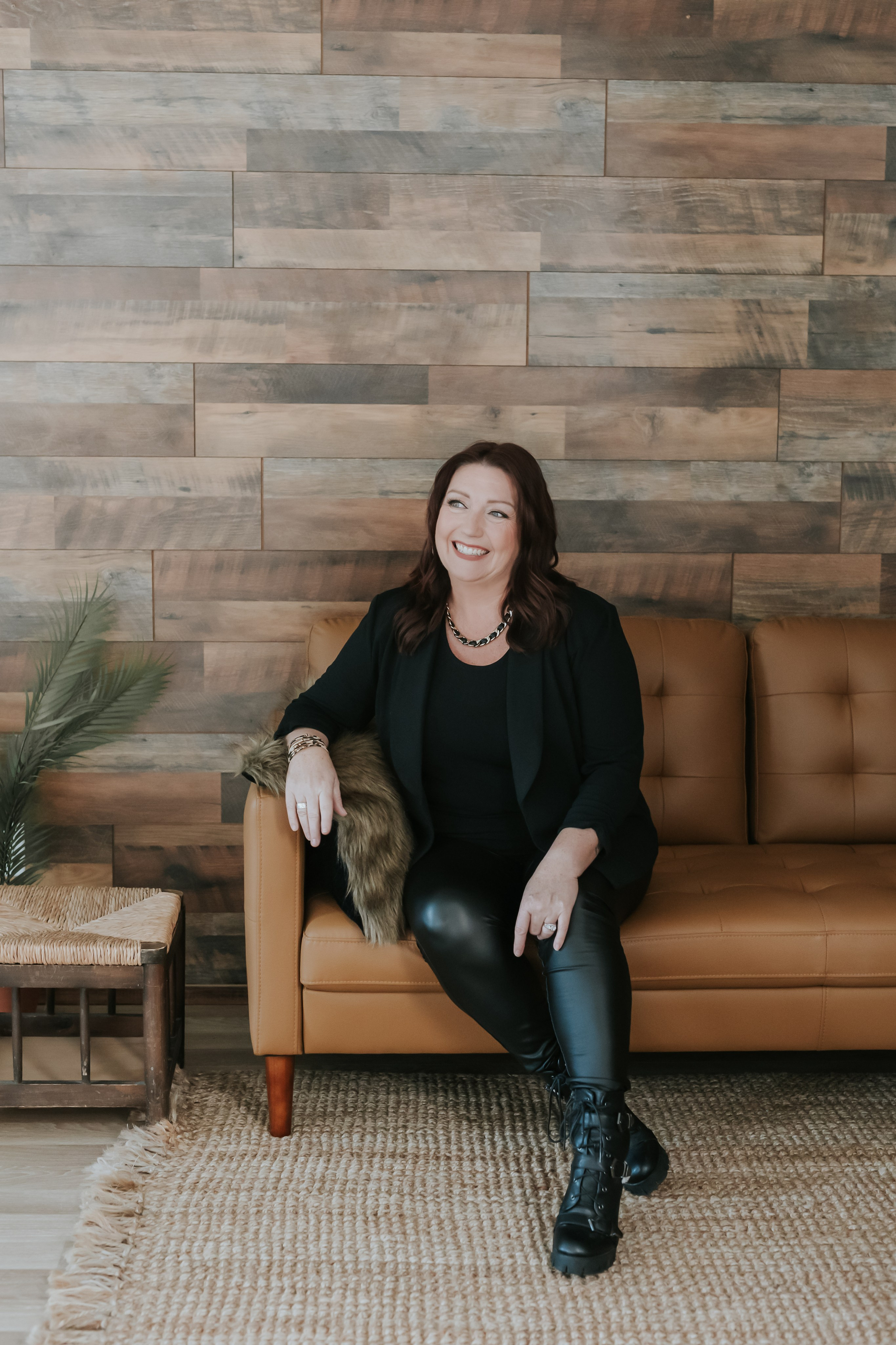 Personal Branding and Headshot Photography by BobbiJo Stuart. Portrait and Personal Brand Photographer in Simcoe County, Ontario, Bobbi-jo Stuart