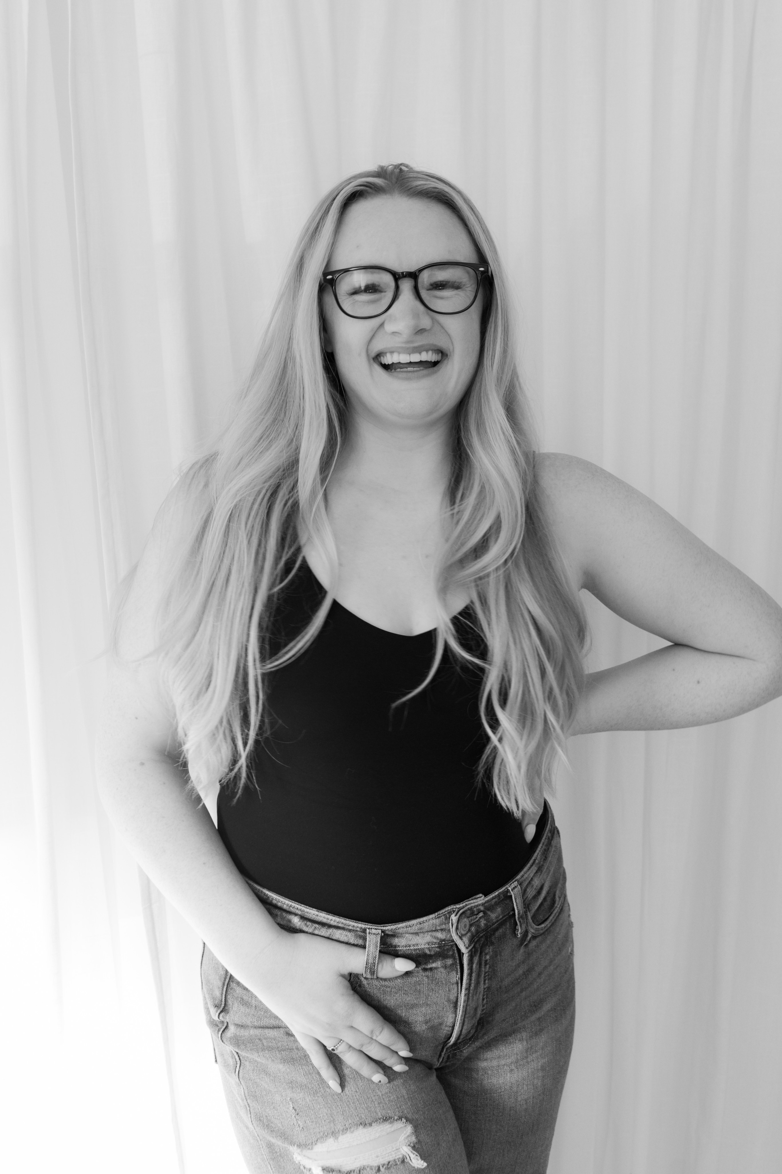 Brand Photos for Hairstylist in Barrie Ontario. Portrait and Personal Brand Photographer in Simcoe County, Ontario, Bobbi-jo Stuart