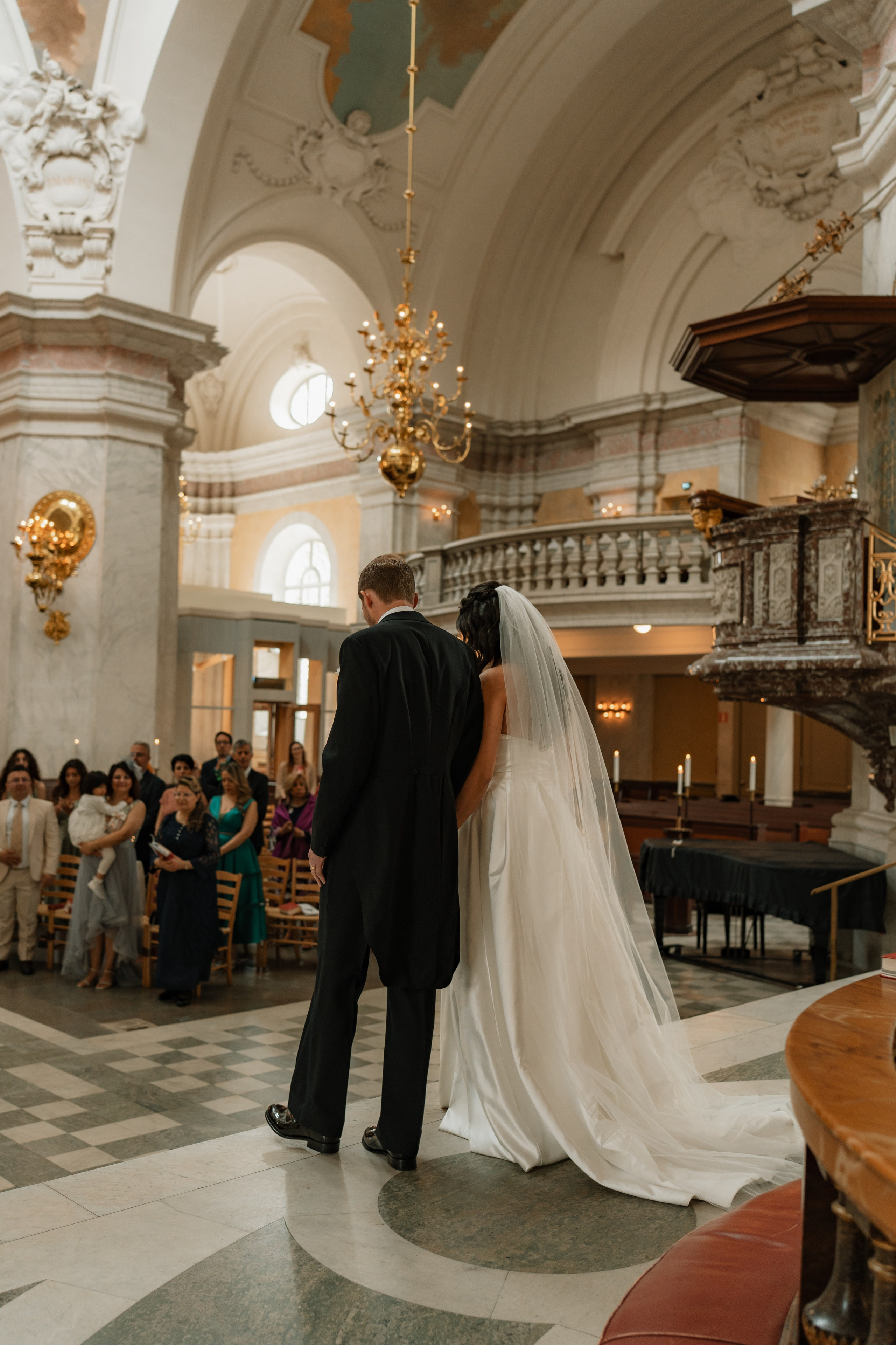 Wedding & lifestyle photographer in Bay Area, San Francisco, Santa Cruz