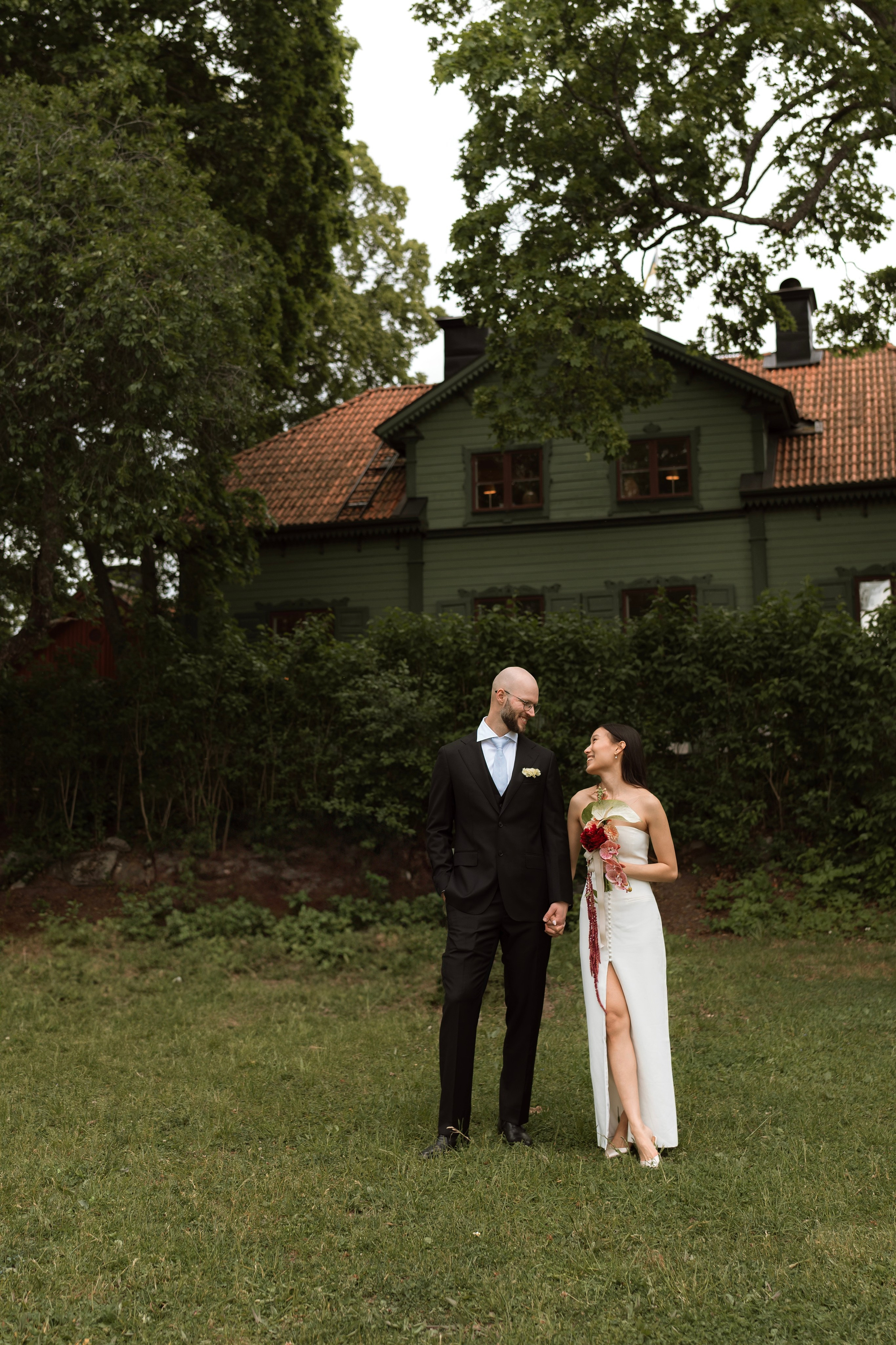 San Francisco Wedding Photography Packages | City Hall & Elopements. Bay Area Wedding Photographer | San Francisco City Hall Elopements | Karina Photography