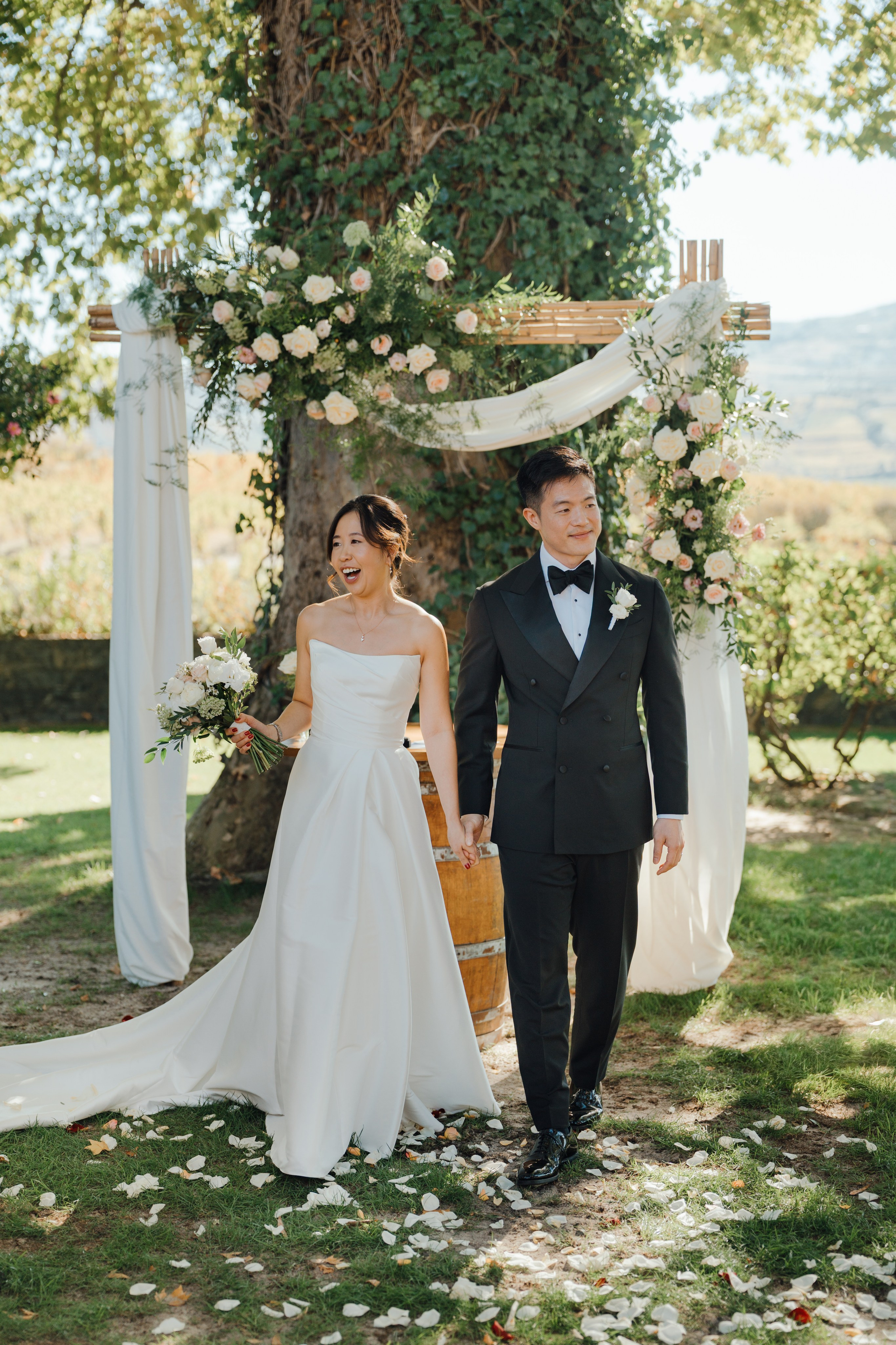 Love Frames | Luxury Wedding Photography & Films in Portugal & Europe