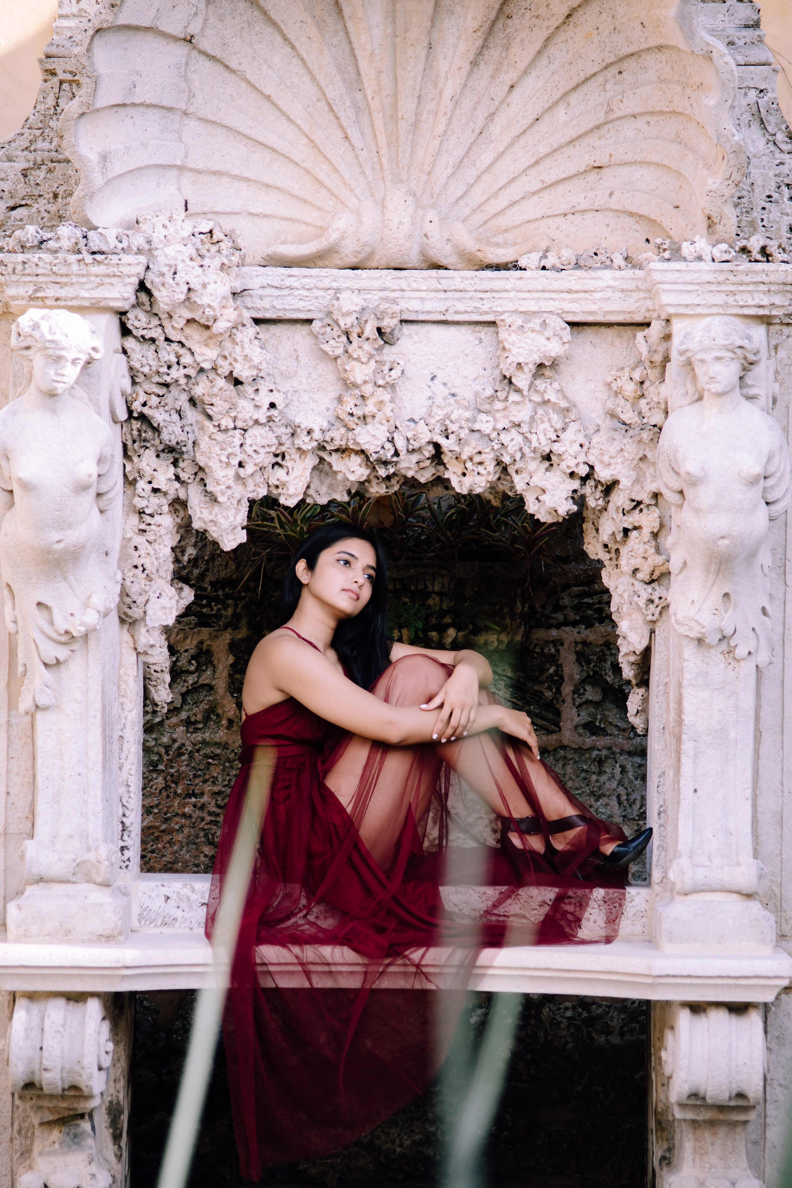 Celebrate Your Birthday in Style: Photoshoot at Vizcaya Miami. Portrait and graduation photographer Marina Simanava