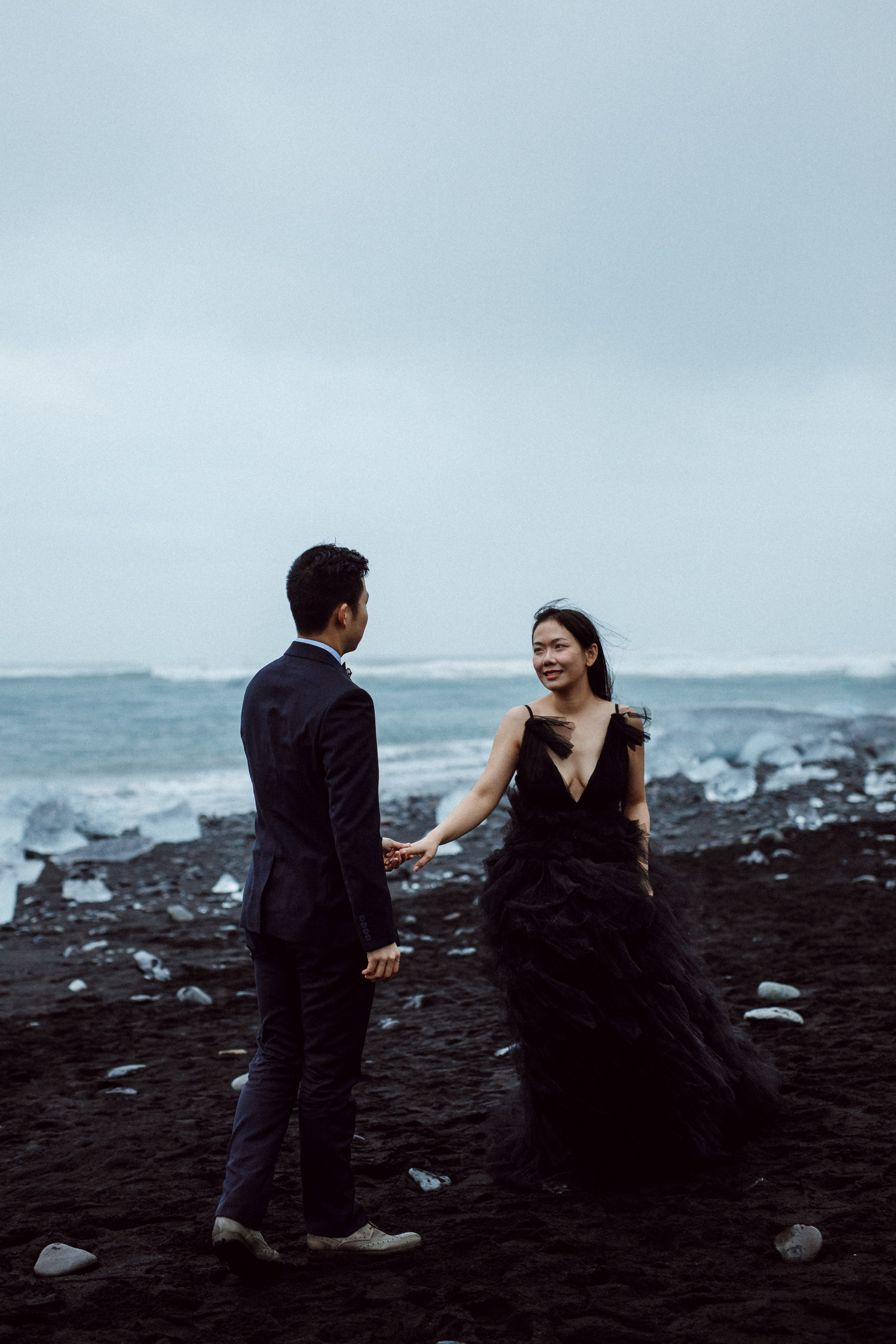 Elopement at Diamond beach in Iceland