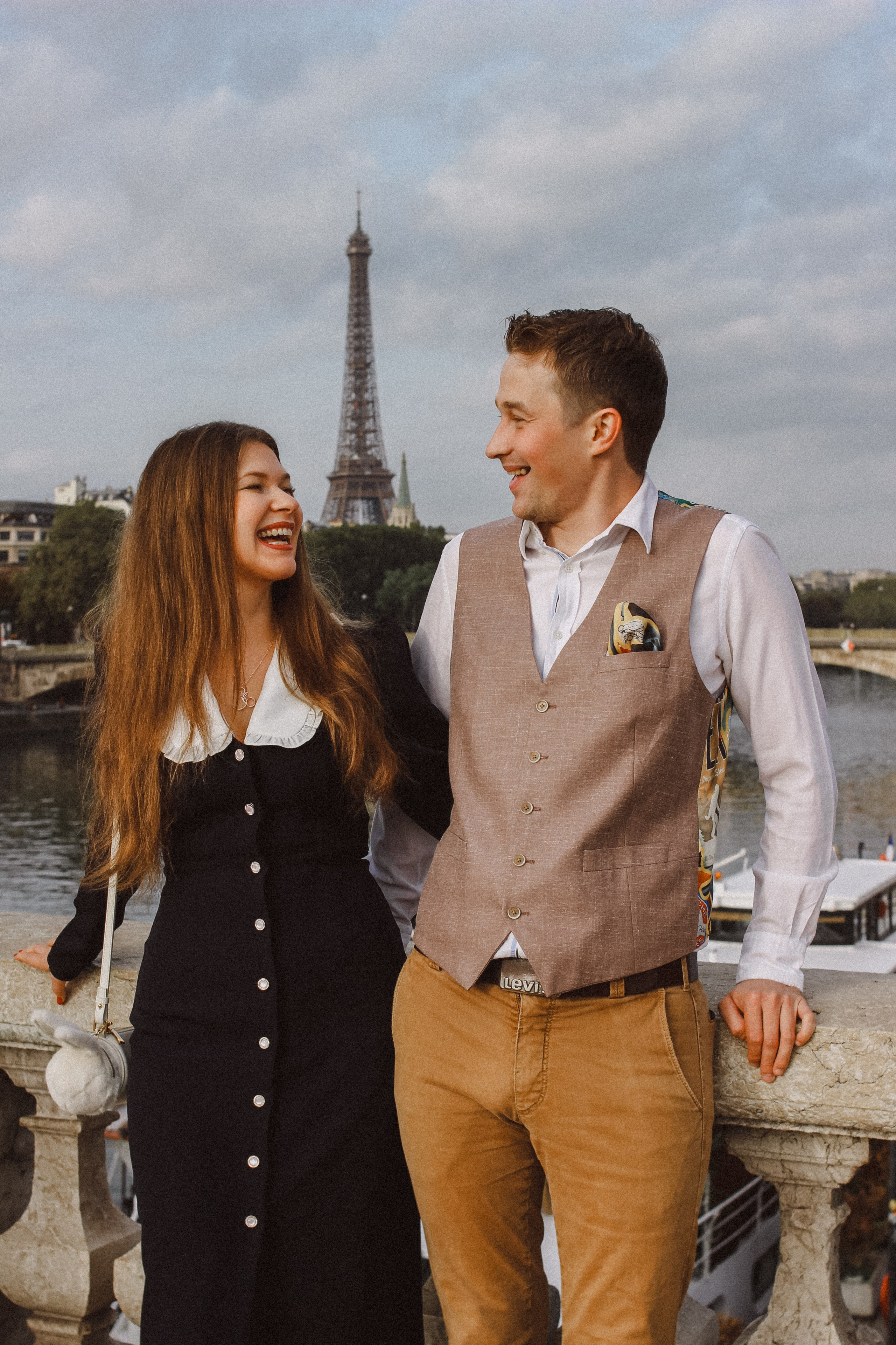 The Best Places for Portrait Photography in Paris. Photographer in Paris: Vlada PhotoArt