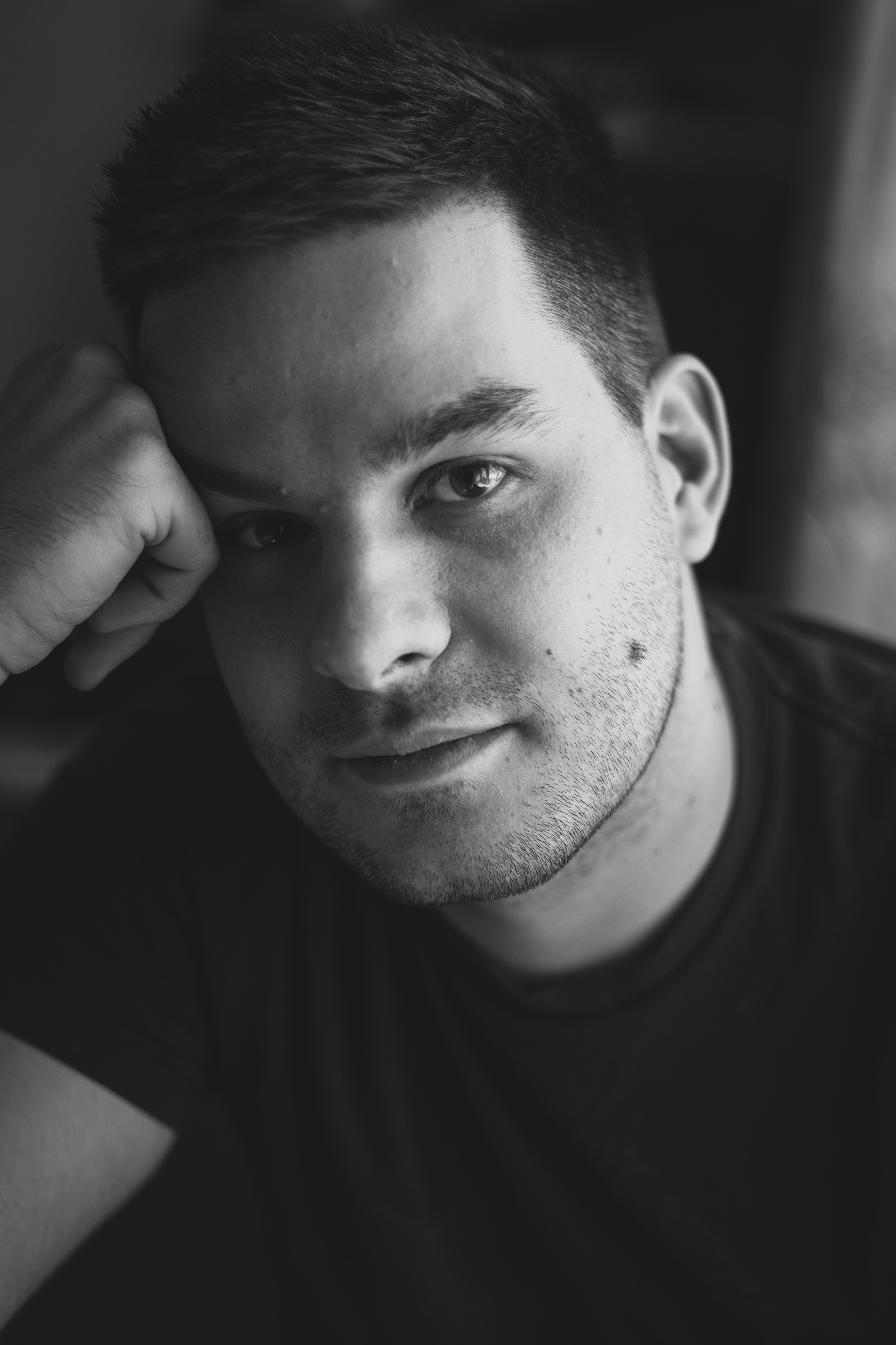 Contacts. Photographer | Alexander Permyakov